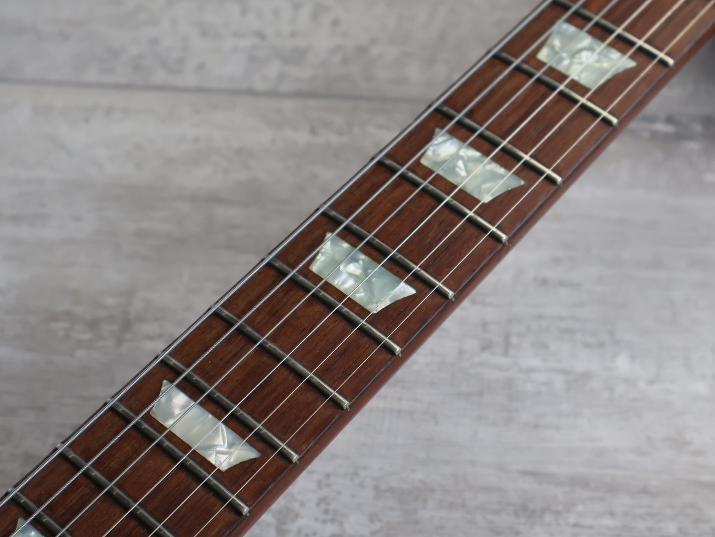 2001 Gibson USA Les Paul Studio (Wine Red)