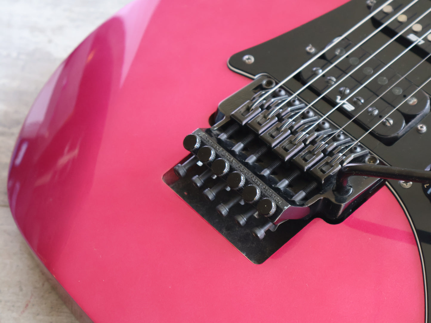 1990 Ibanez Japan RG-550 Superstrat (Coral Mist Metallic)