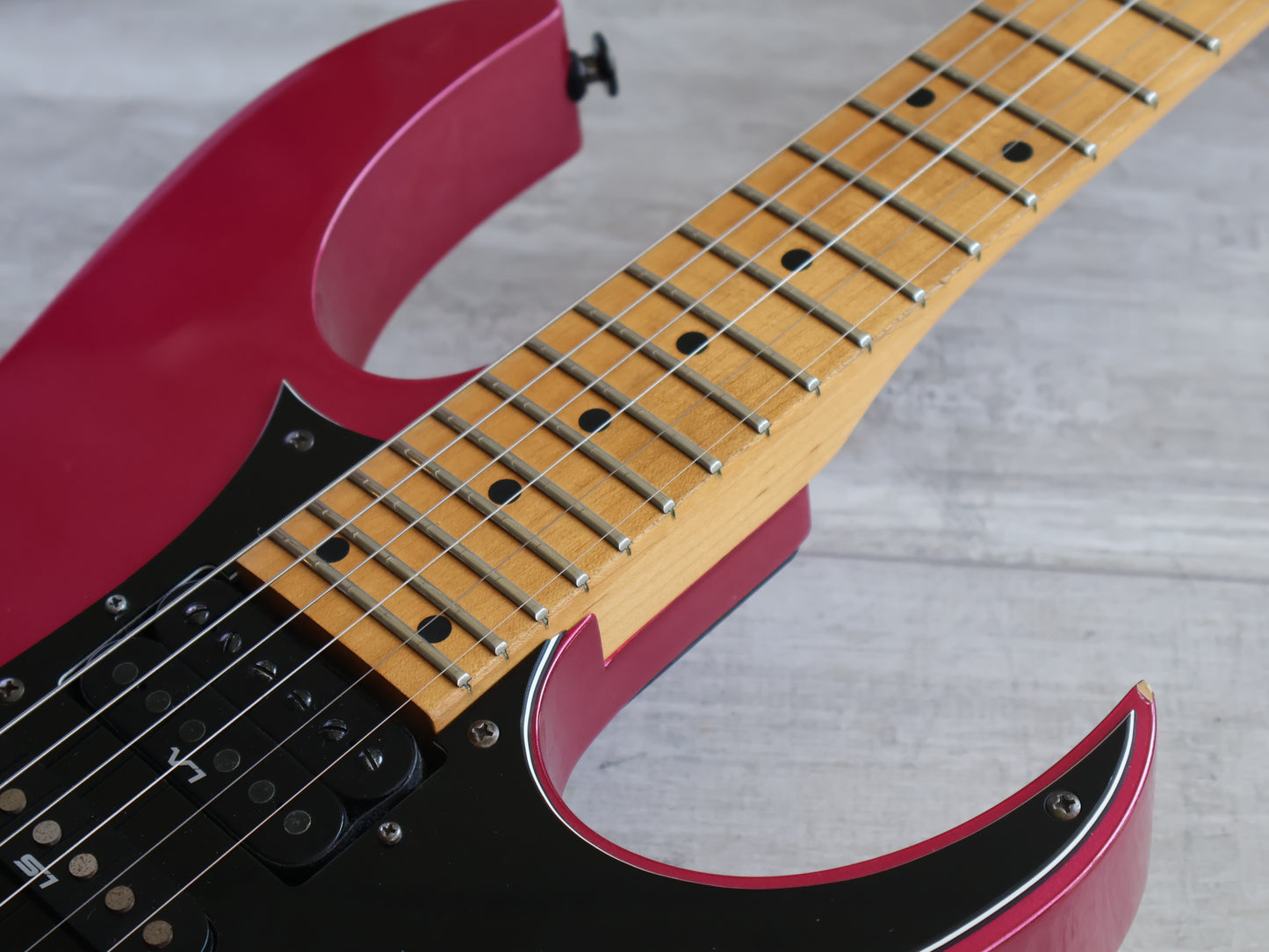 1990 Ibanez Japan RG-550 Superstrat (Coral Mist Metallic)