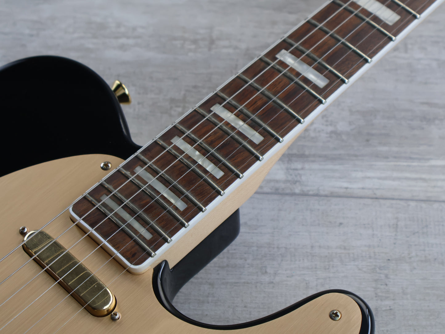 Squier 40th Anniversary "Gold Edition" Telecaster (Black)