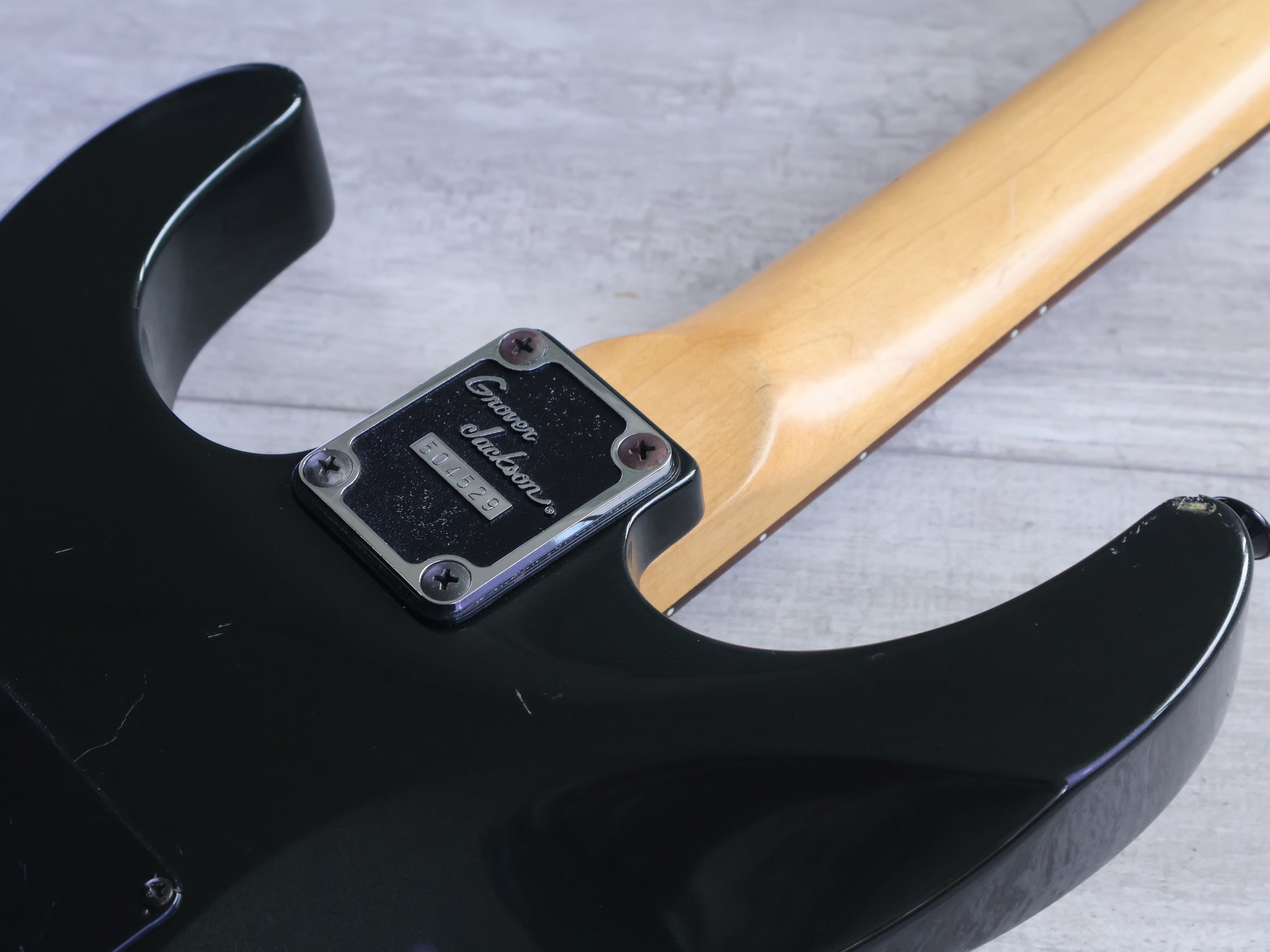 1999 Grover Jackson DK-c.u.40/SSH Dinky (Black) – Cool Old Guitars