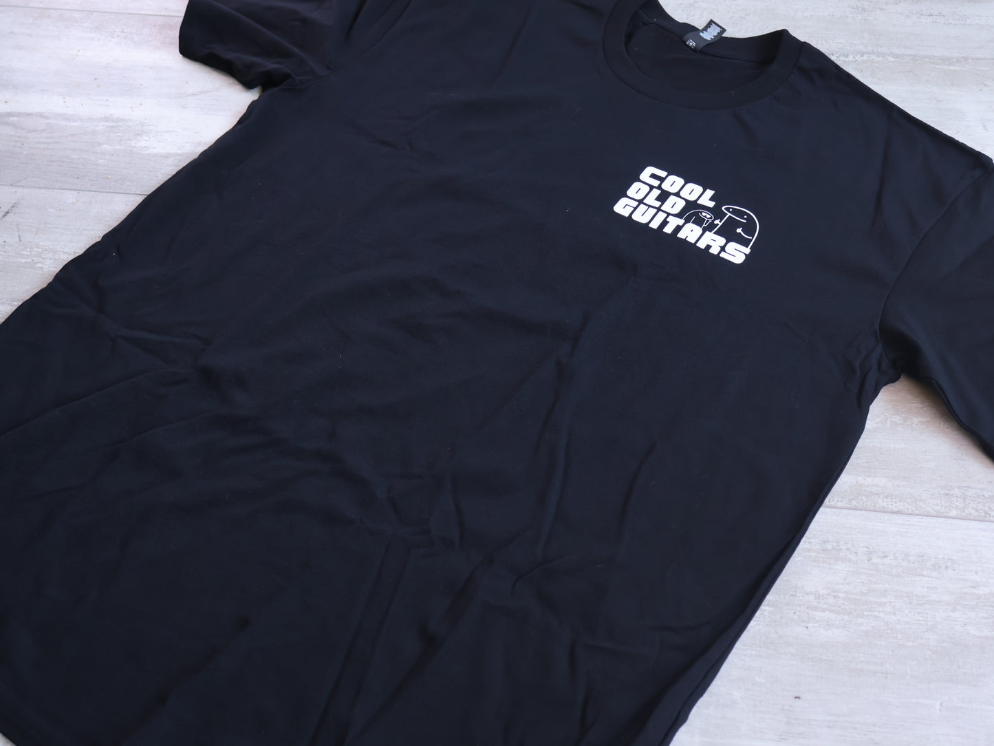 Cool Old Guitars Logo Men's T-Shirt (Black)