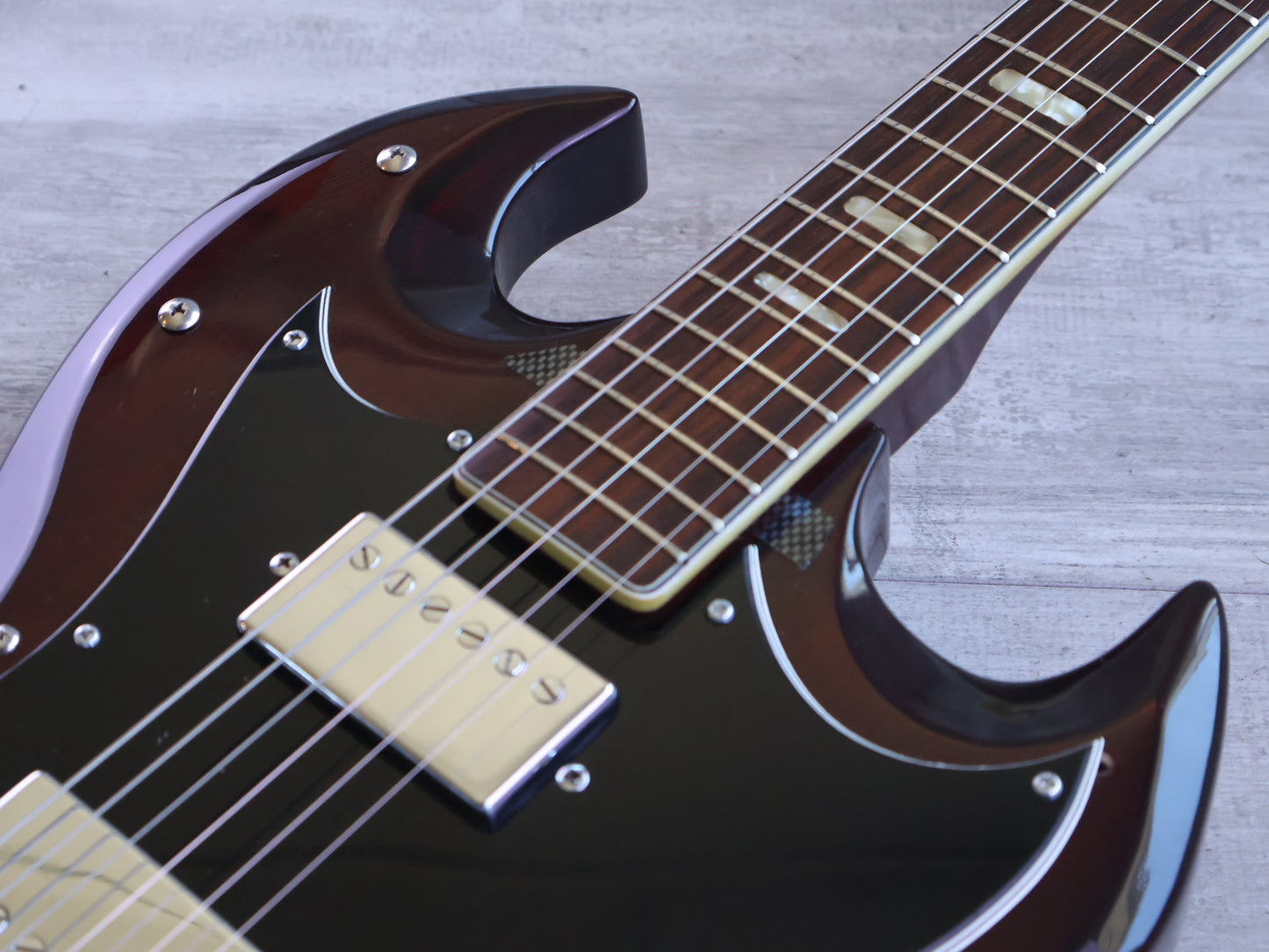 1970's Pearl PE-1162 SG Double Cutaway w/Bigsby (Cherry Red)