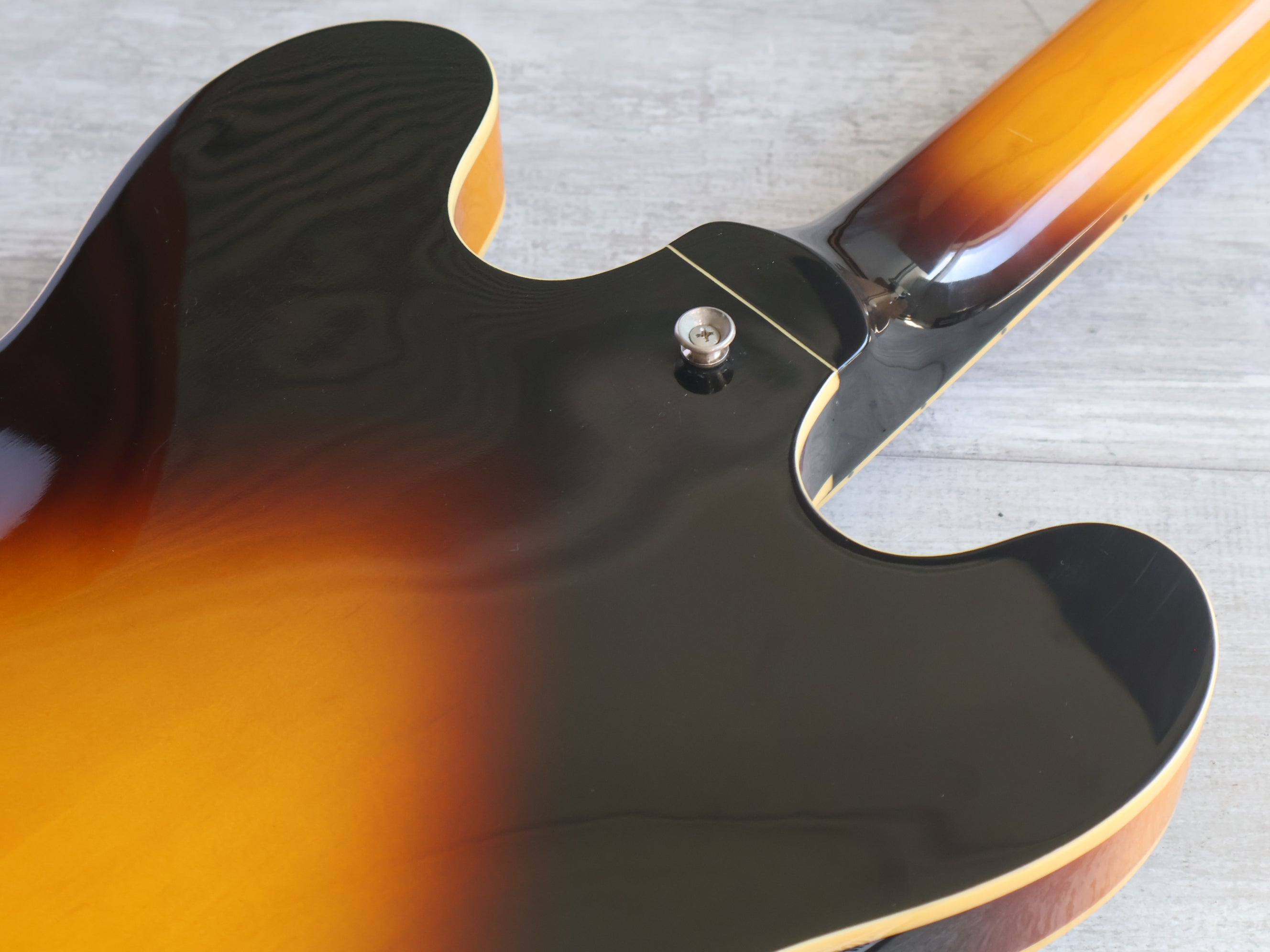 2011 Burny RSA-65 Semi Hollowbody ES-335 (Brown Sunburst) – Cool