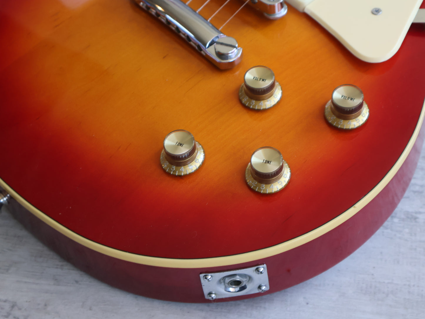 1979 Yamaha Japan SL-380 Studio Lord Les Paul Standard (Cherry Sunburst)