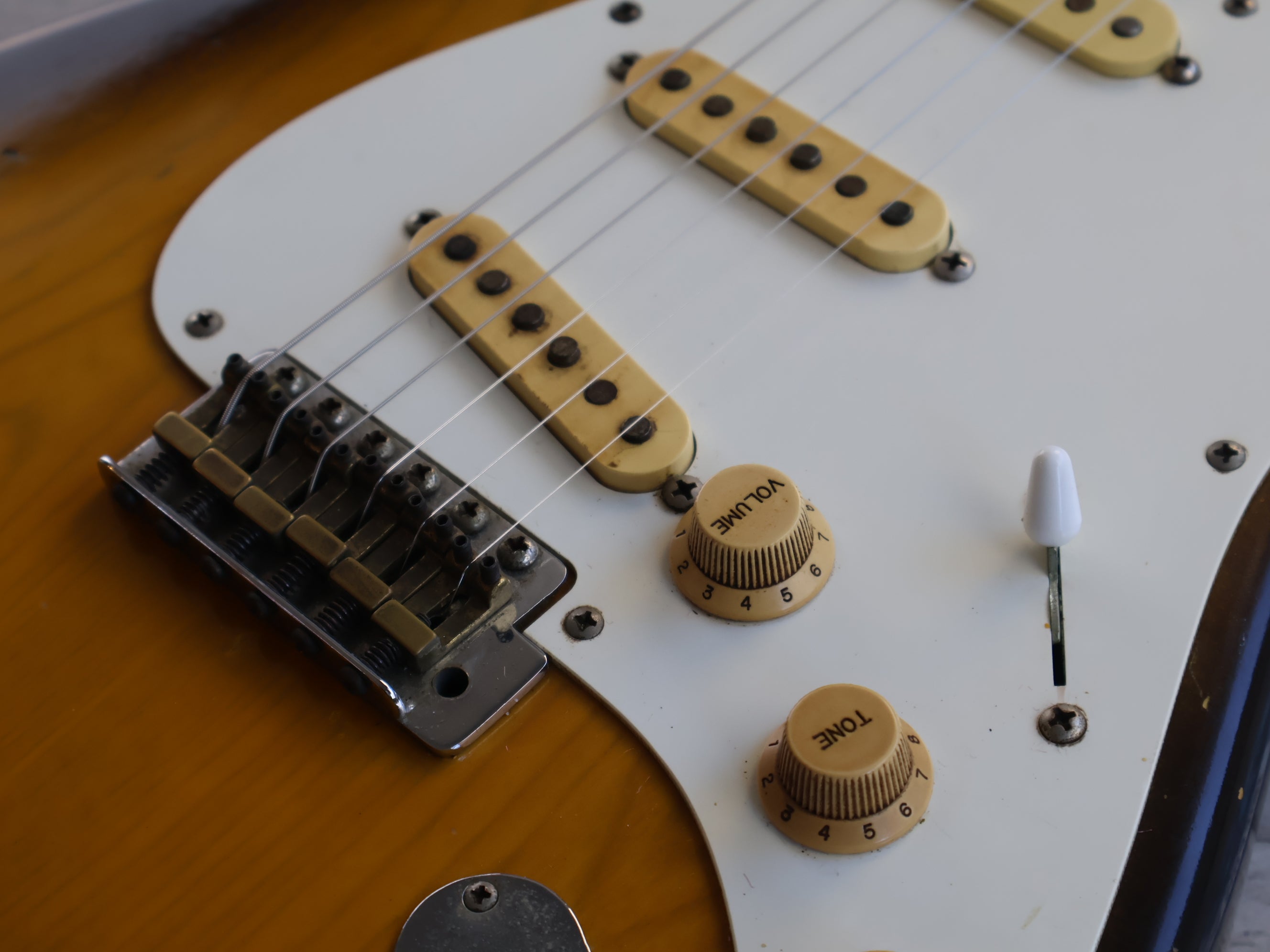 Tokai_Custom Edition. ピックアップ換装済 1980 Tokai ST-60 