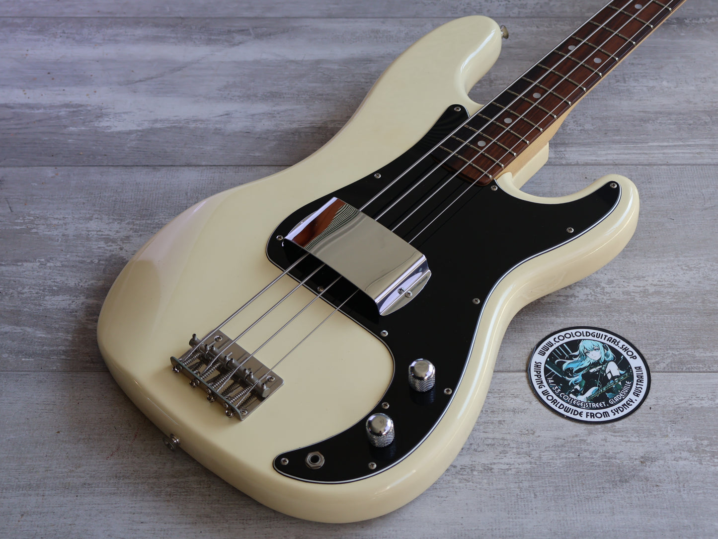 1980 Greco Japan "Spacy Sound" PB-500 Precision Bass (Vintage White)