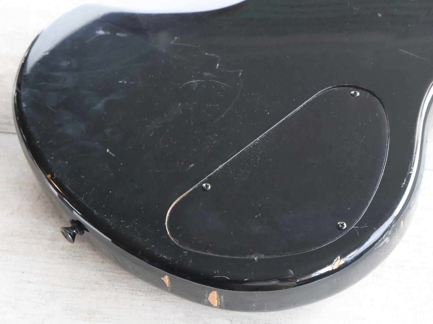 1985 Vantage Japan X-33 LH Left Handed Bass (Black)