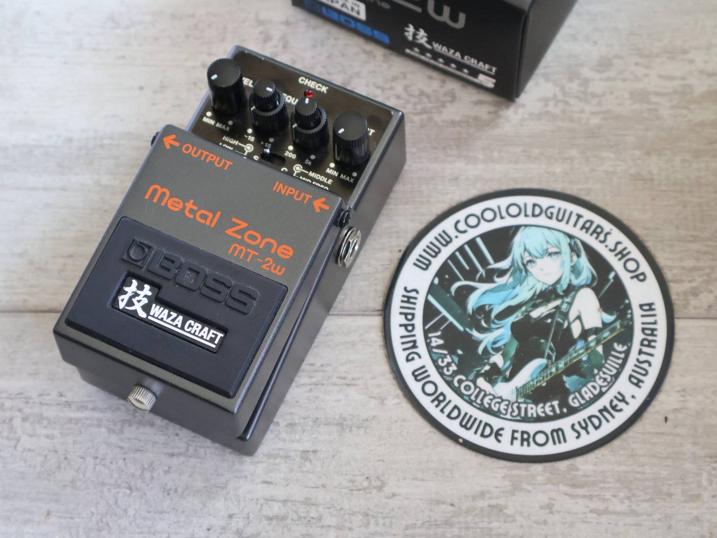 Boss MT-2W Waza Craft Metalzone (Made in Japan)