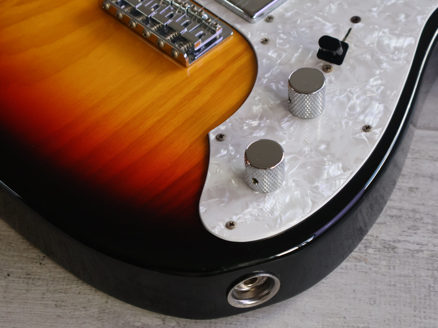 2009 Fender Japan TN72 Thinline Telecaster (Sunburst)