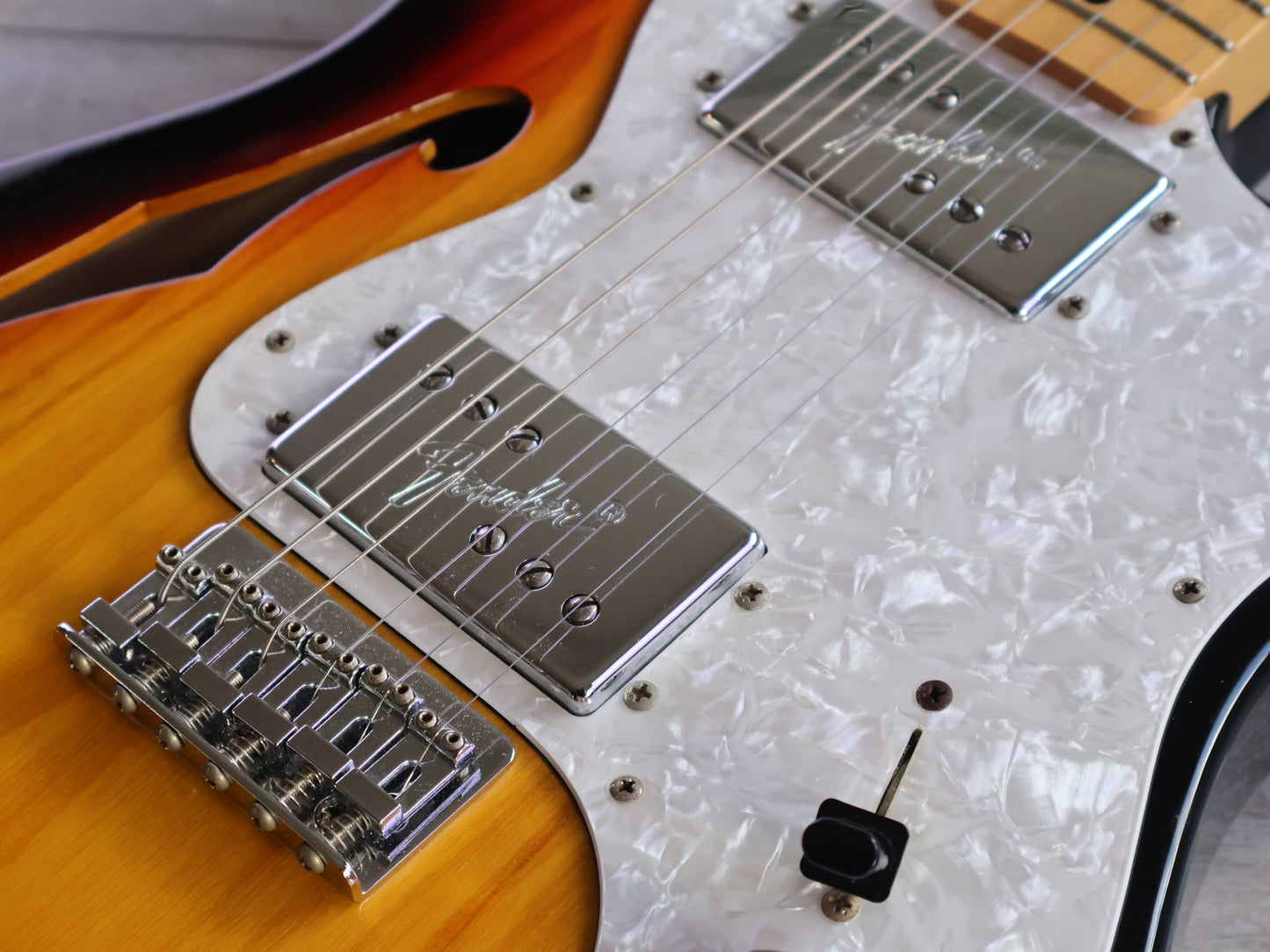 2009 Fender Japan TN72 Thinline Telecaster (Sunburst)