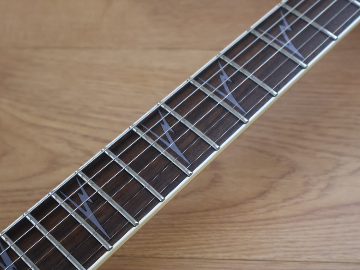 2008 Ibanez RG2550Z Prestige J Craft Superstrat (Galaxy White)