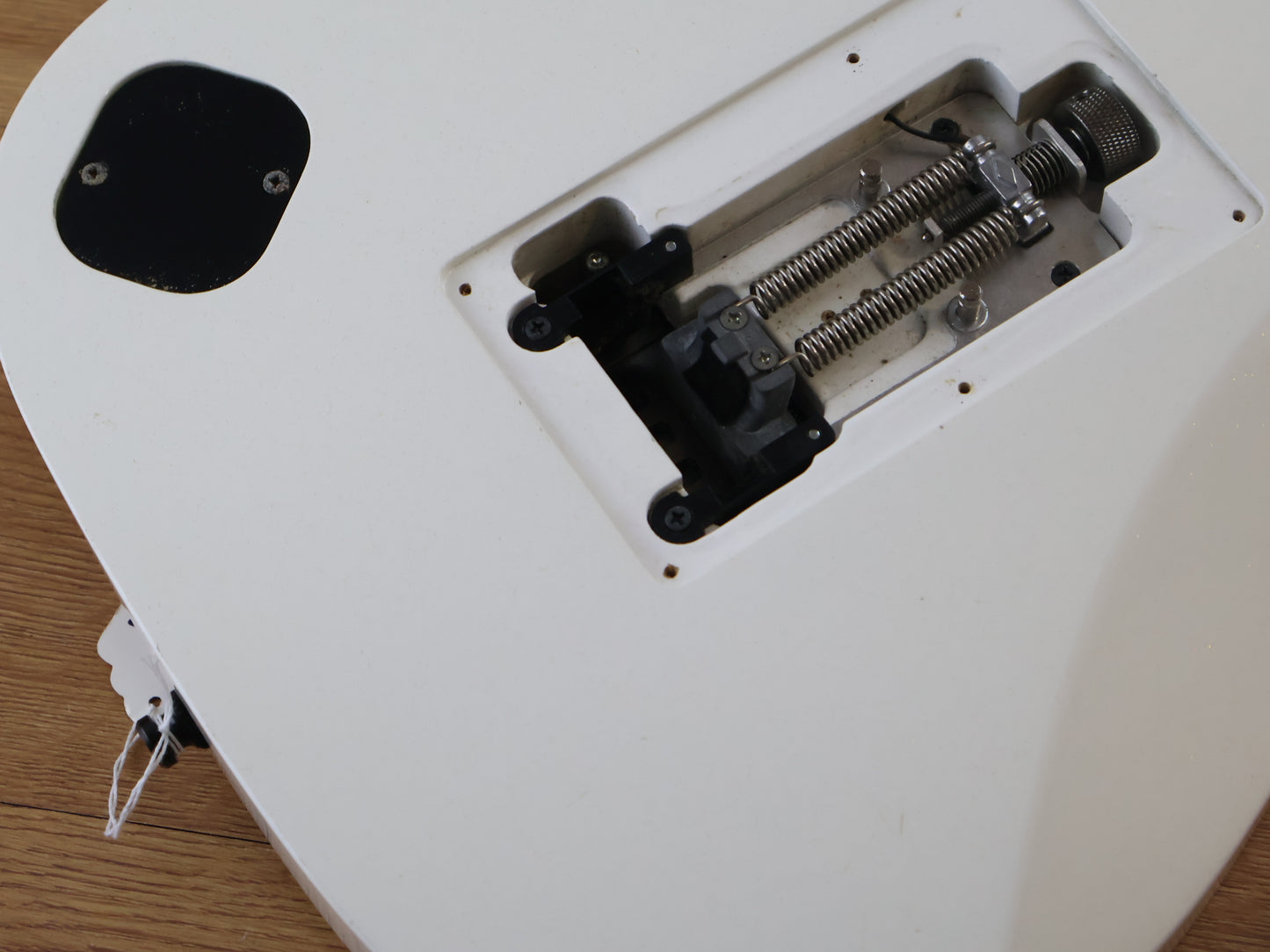 2008 Ibanez RG2550Z Prestige J Craft Superstrat (Galaxy White)