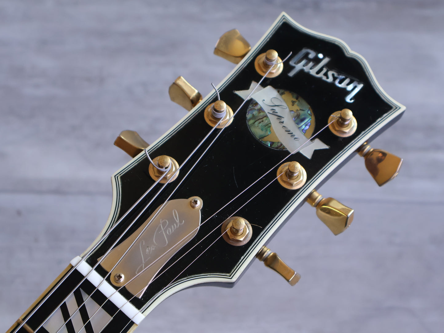 2005 Gibson USA Les Paul Supreme (Ebony)