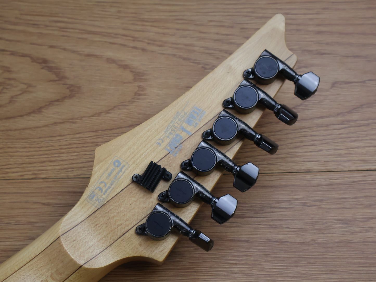 2008 Ibanez RG2550Z Prestige J Craft Superstrat (Galaxy White)