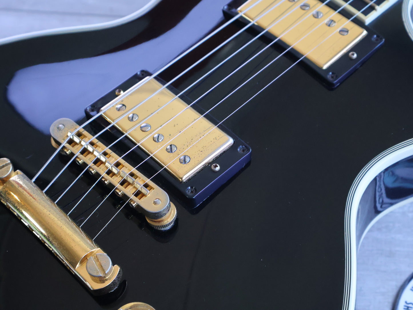 2005 Gibson USA Les Paul Supreme (Ebony)