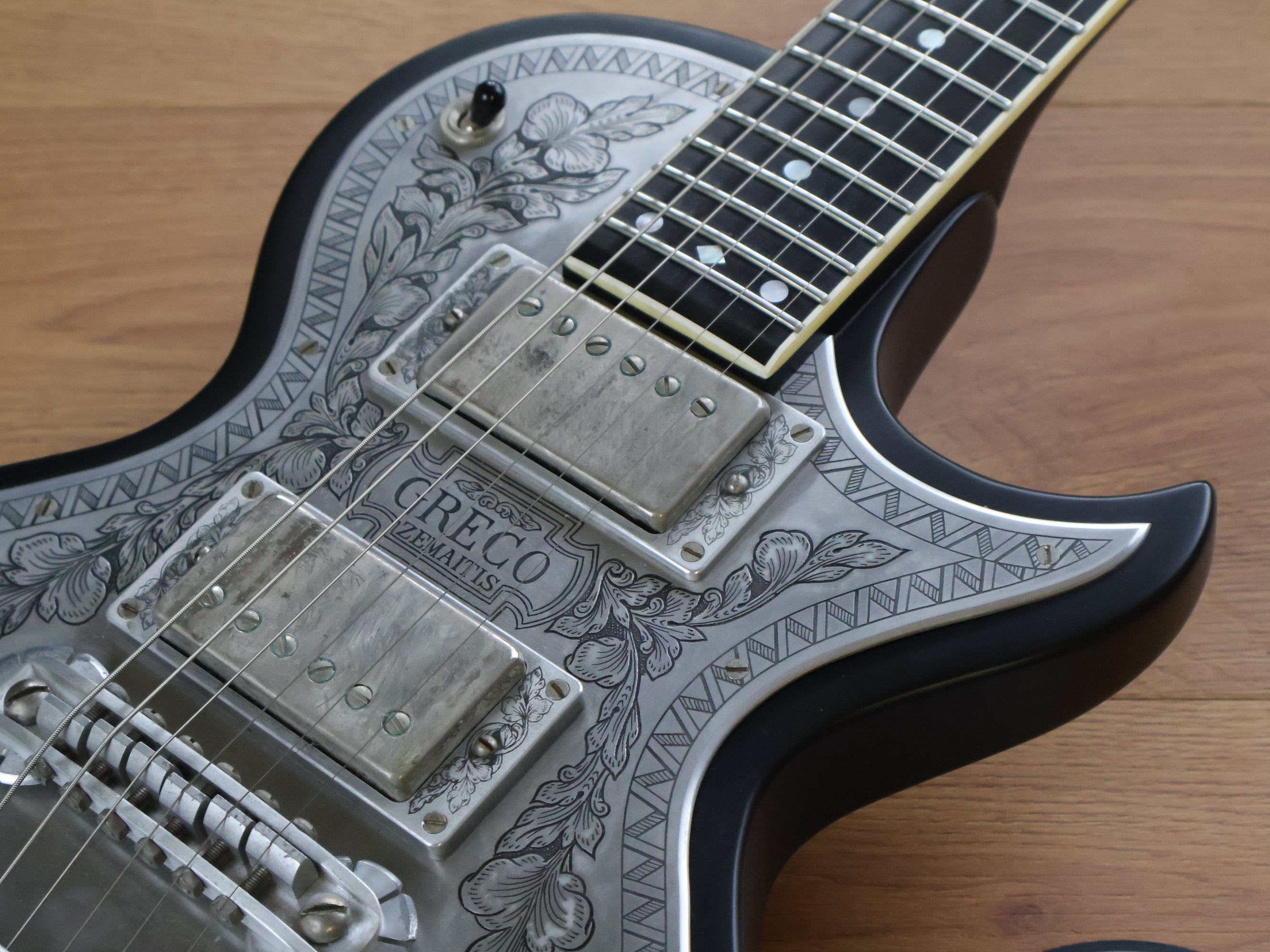 2007 Greco Japan GZMF500 Zemaitis Les Paul (Mat Black Leaf Scroll