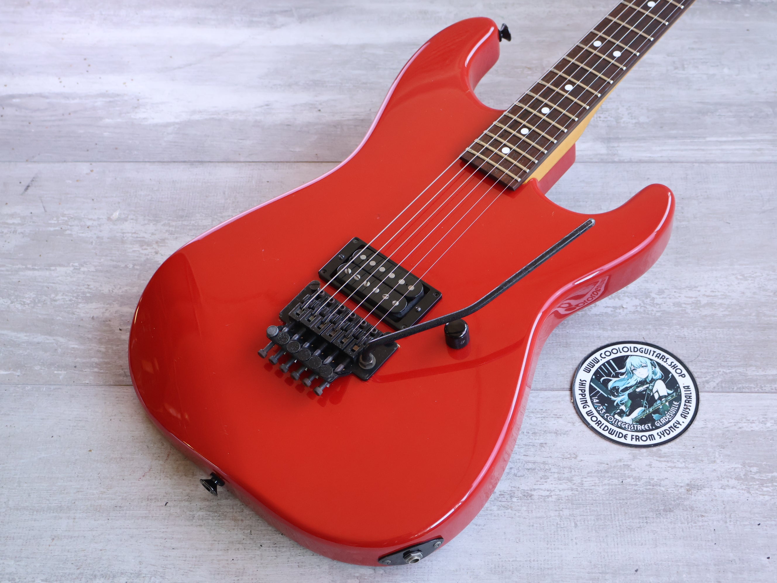 Superstrats – Cool Old Guitars