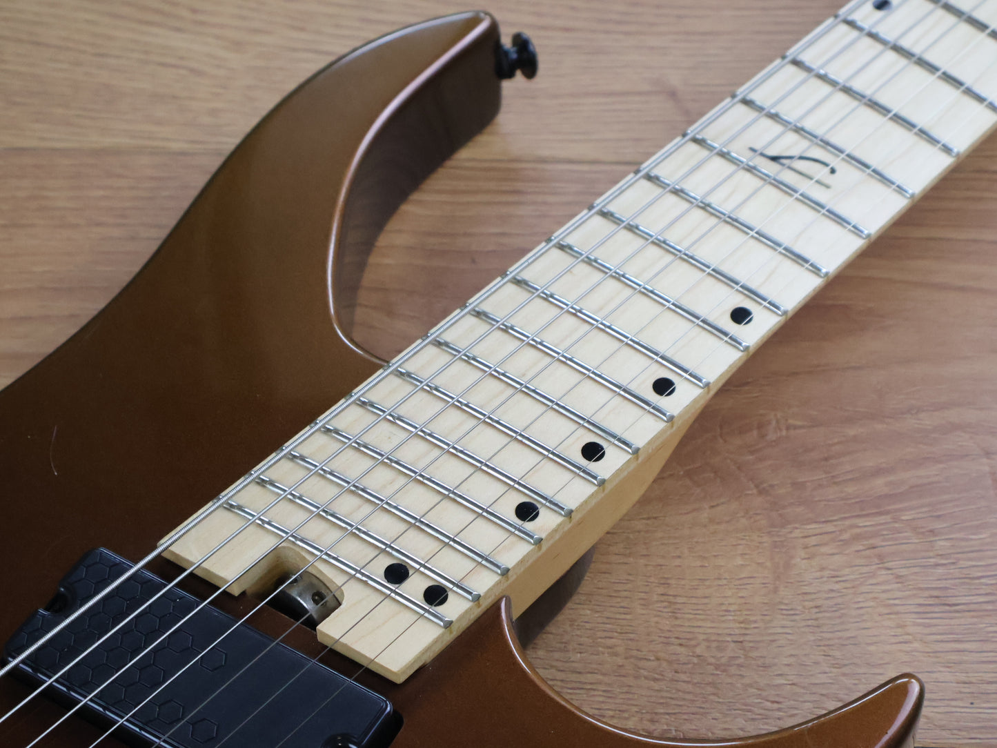 Legator Ghost G7FS 7-String Headless Multiscale Electric Guitar (Solar Eclipse)