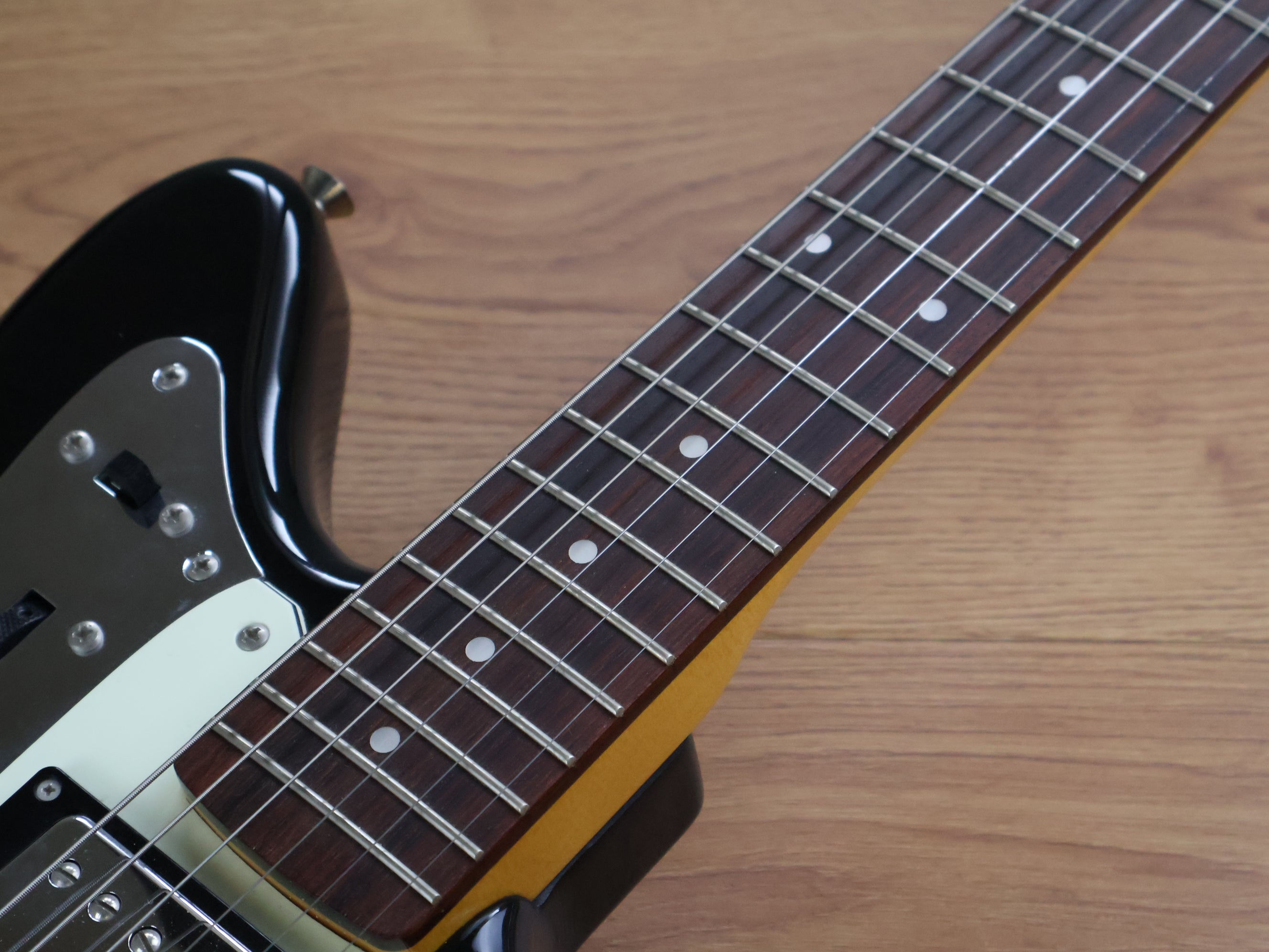 2006 Fender Japan JGS-83 HH Jaguar Special (Black) – Cool Old Guitars