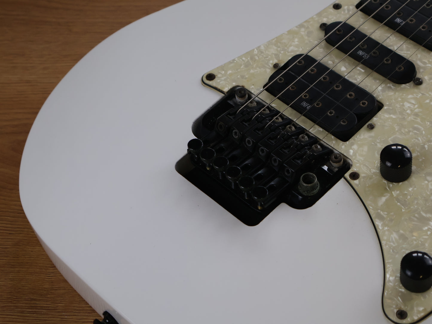 2011 Ibanez RG350MPZ HSH Superstrat (White)