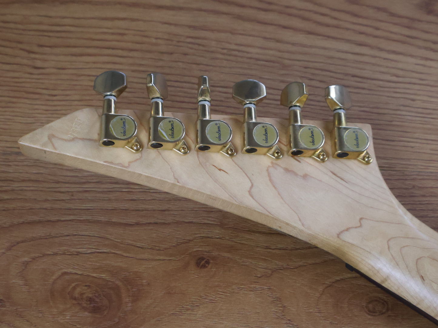 2007 Jackson Japan RR Rhoads Flying V (White w/Pinstripes)