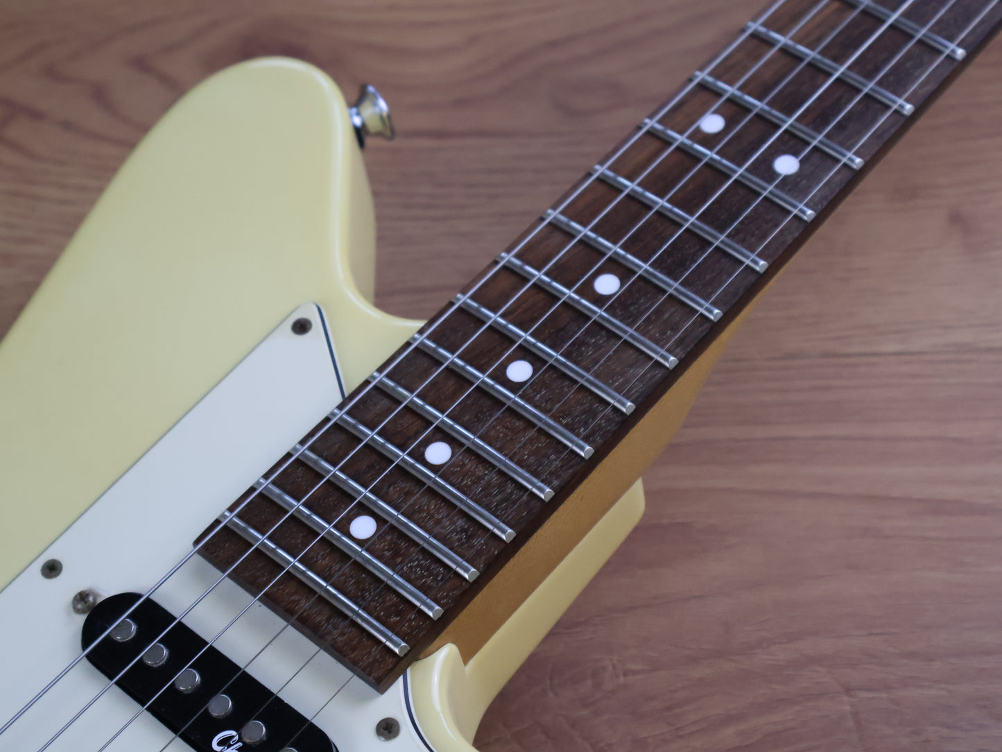 2000's Charvel Japan EM-SC Surfcaster Offset (Vintage White)