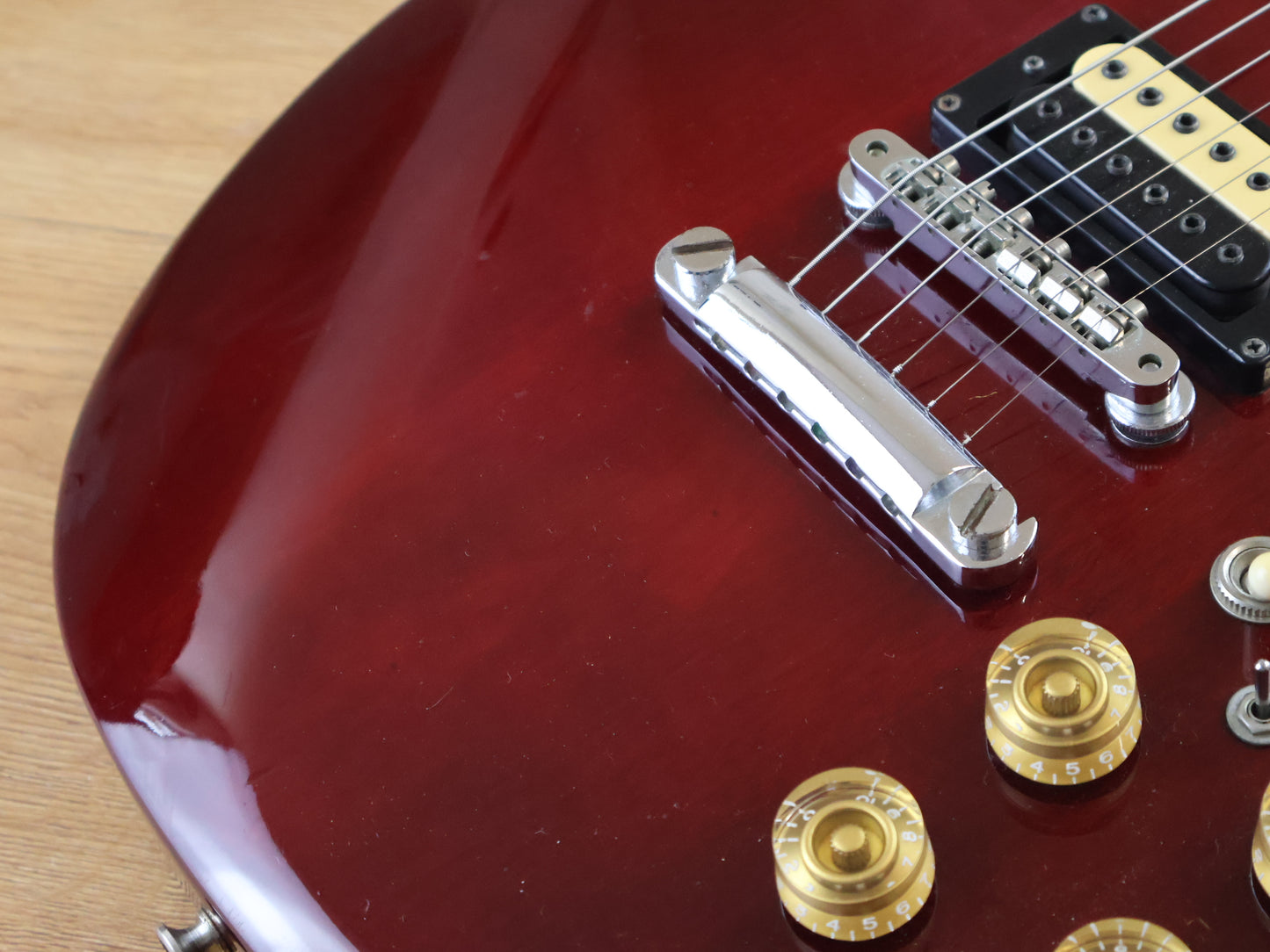 1970's Pearl Export Deluxe Double Cutaway SG (Transparent Red)