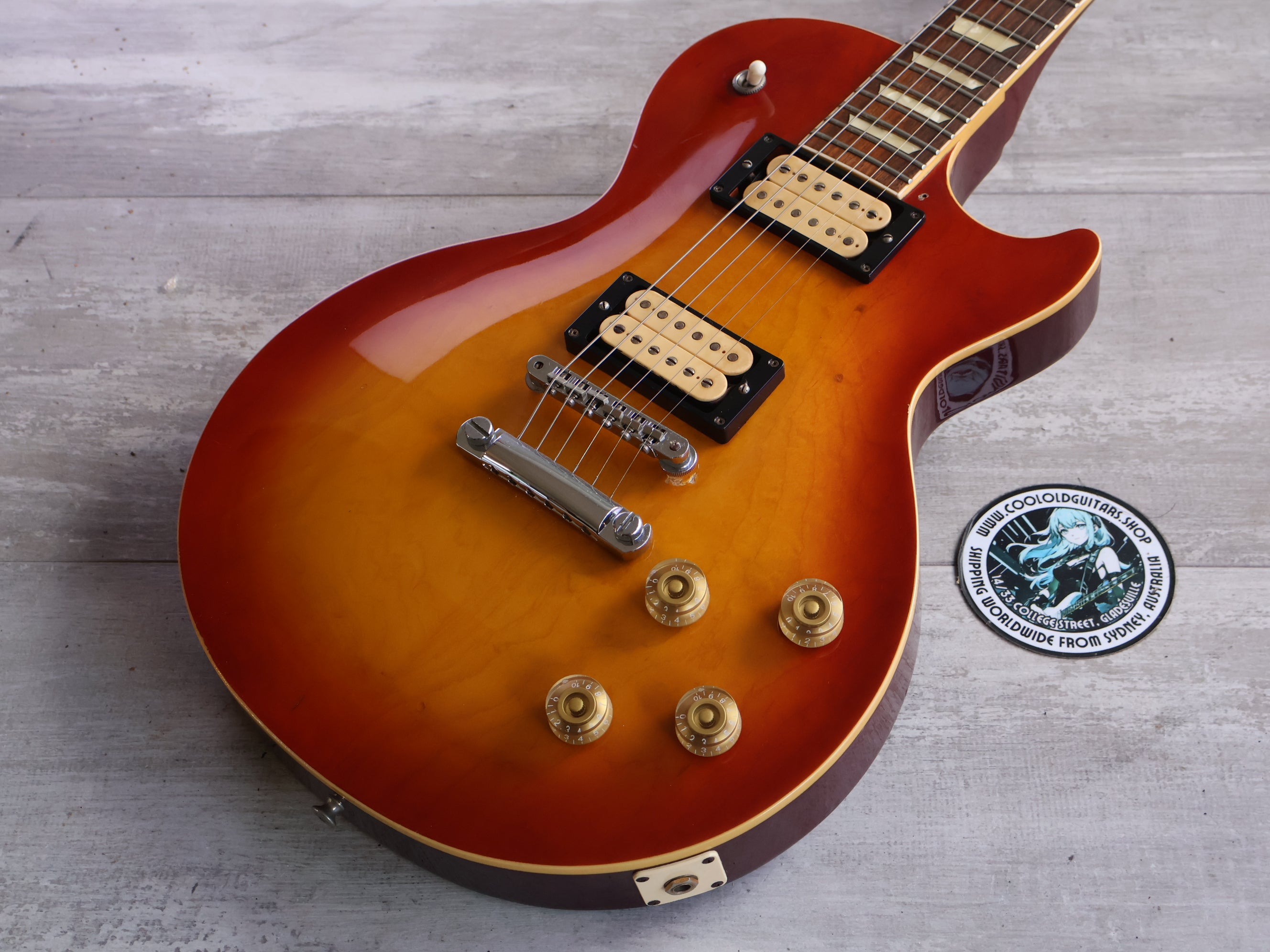 Fernandes – Cool Old Guitars