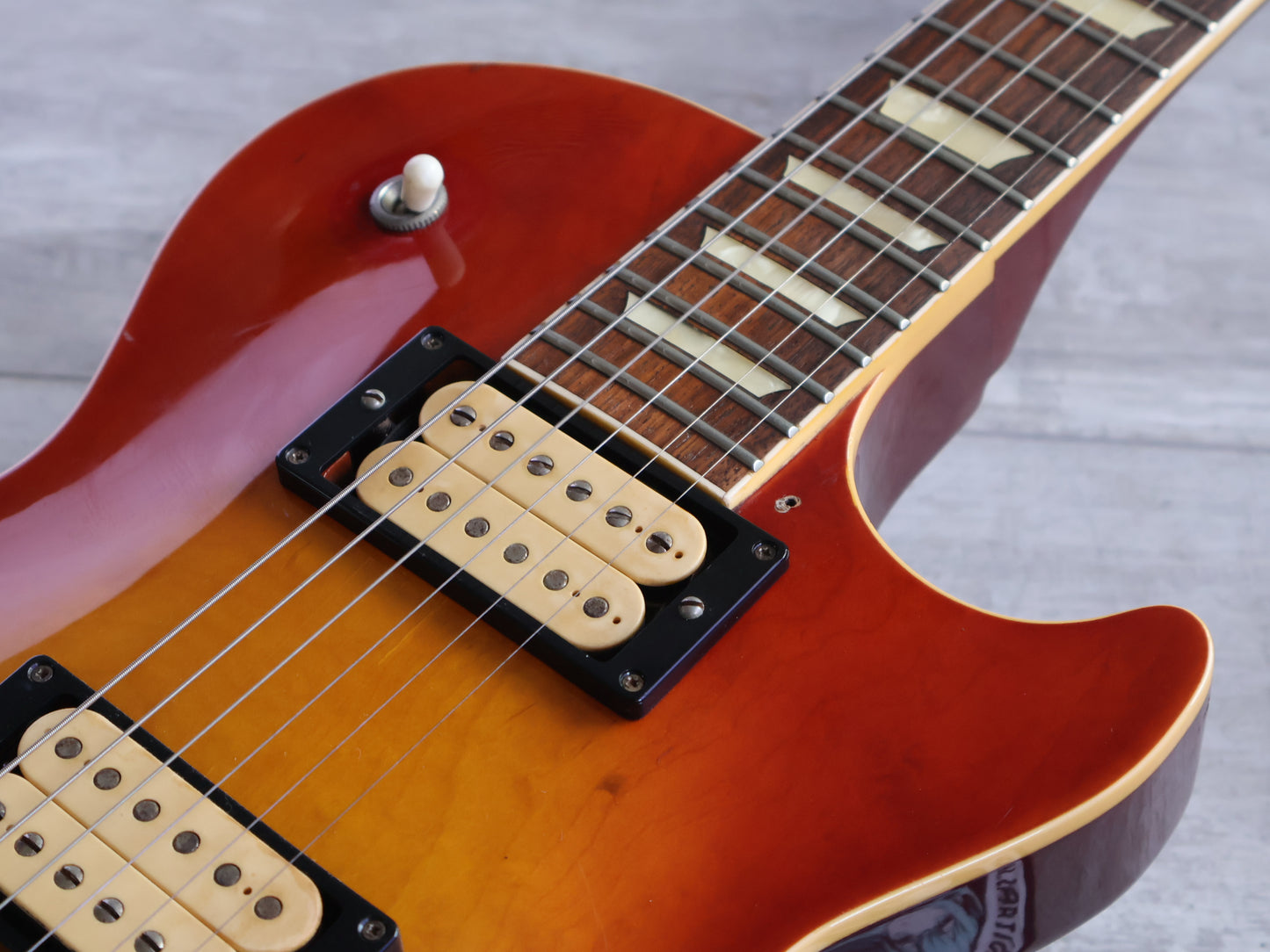 1978 Fernandes Japan FLG-60 Super Grade Les Paul Standard (Sunburst)