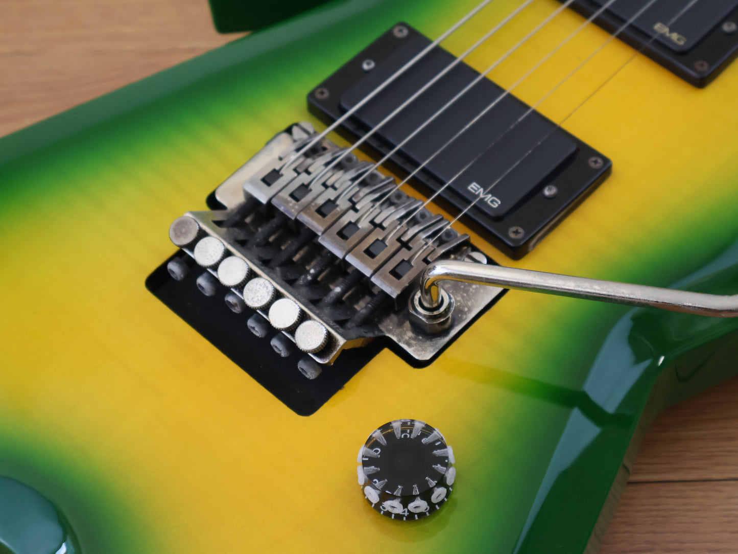 2007 Dean Korea RZR255 Dimebag Model Razorback V (Dime Slime)