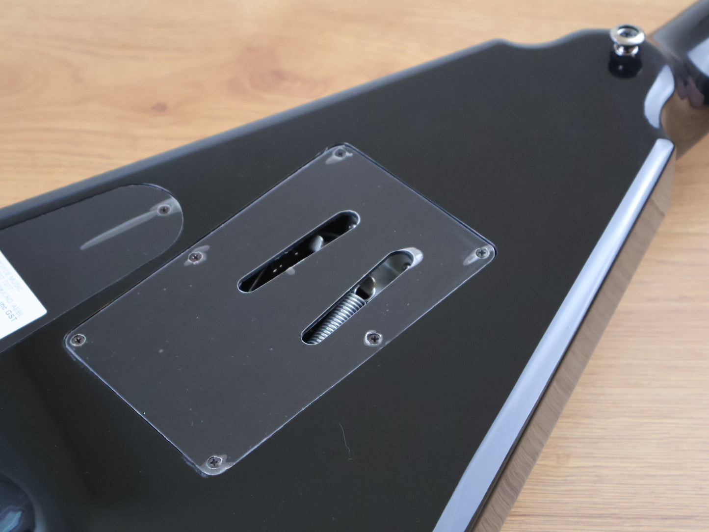 2007 Dean Korea Dimebag Model Razorback V (Black/Red)