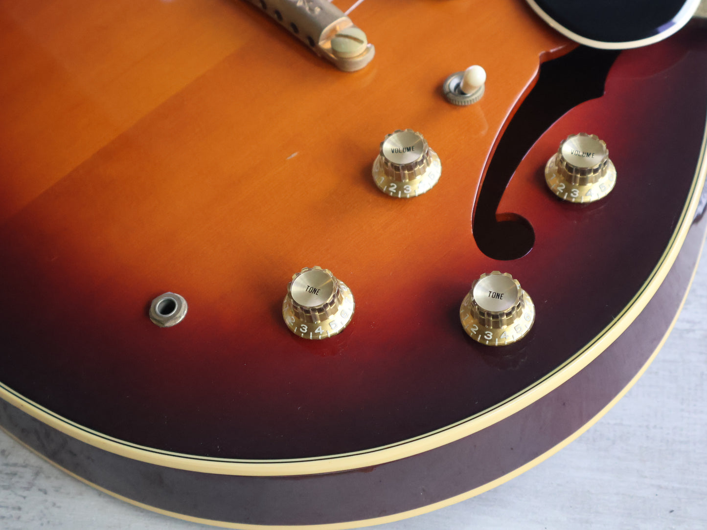 1980 Yamaha Japan SA2000S 335 Semi Hollowbody (Sunburst)