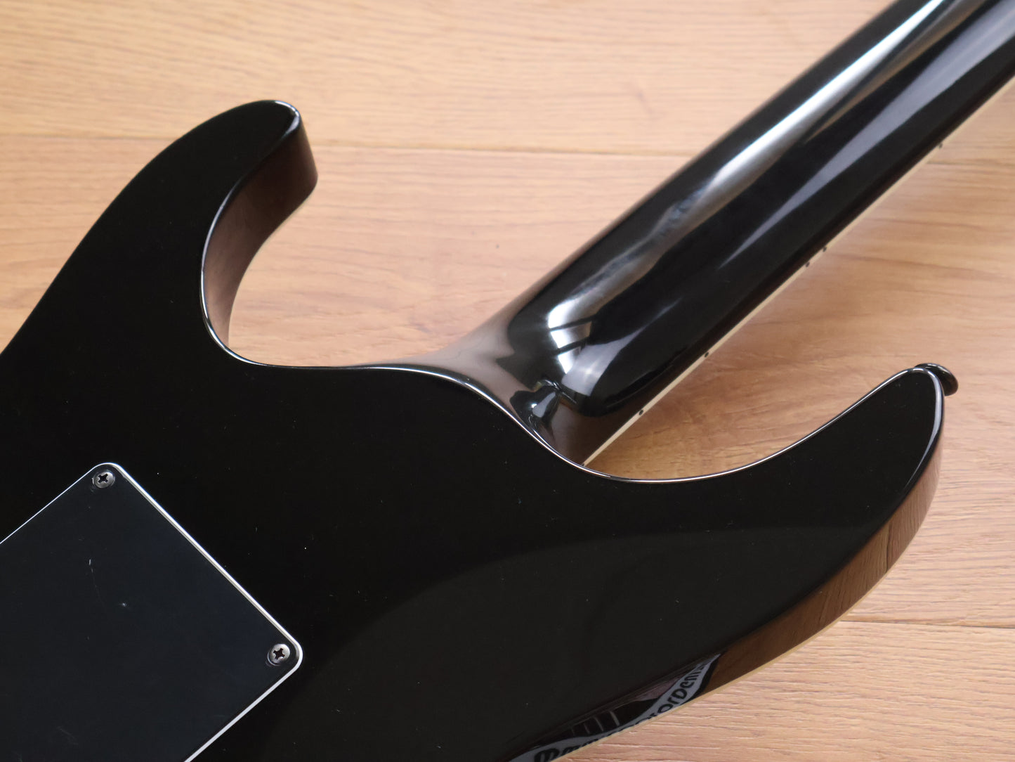 2023 ESP LTD MH-1007 Evertune 7-String w/EMG's (Black)