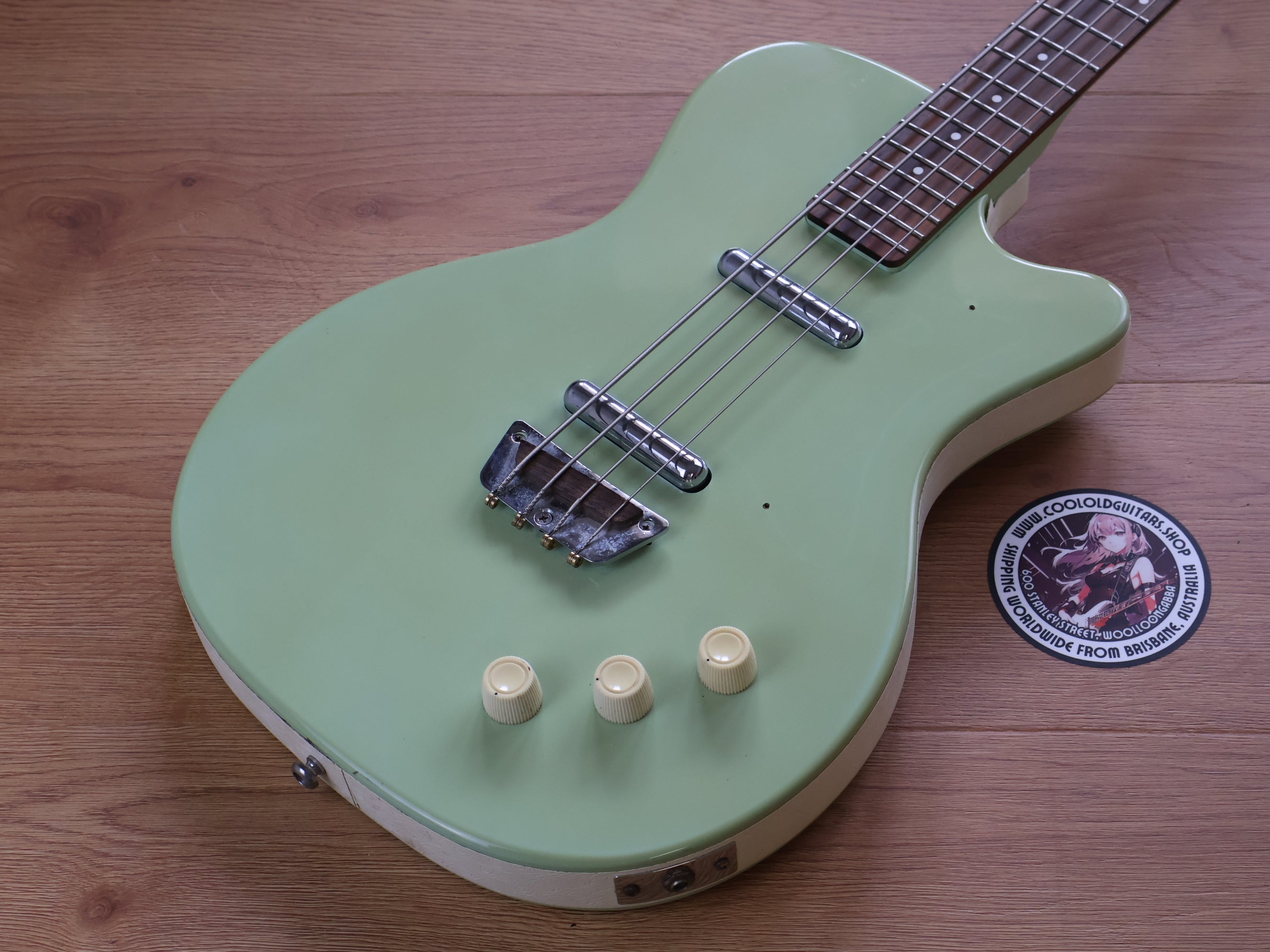 Danelectro '56 Single Cutaway Electric Bass (Aqua) – Cool Old Guitars