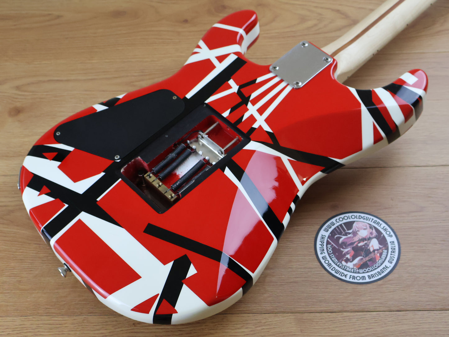 EVH	Striped Series Partscaster w/Bareknuckle Crawler (Red/Black/White)