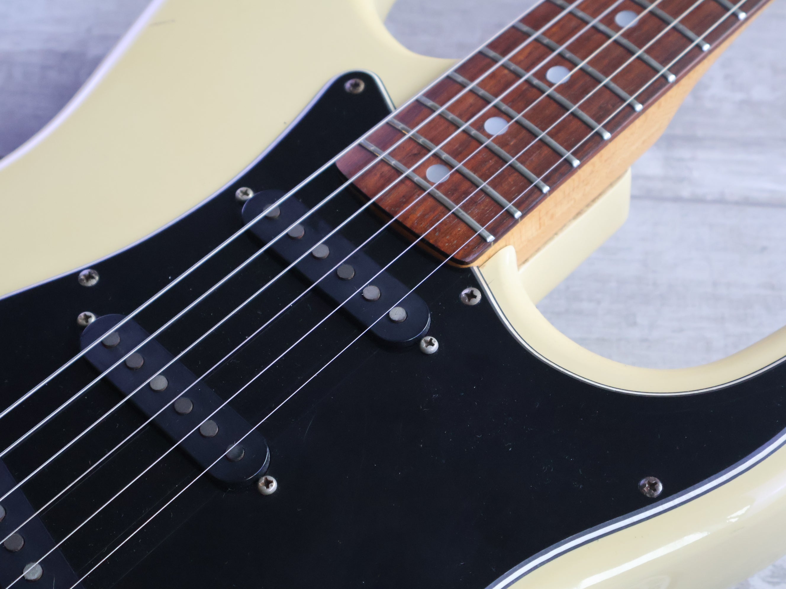 1983 Tokai Japan SS-38 Silver Star S-Style (Vintage Olympic White