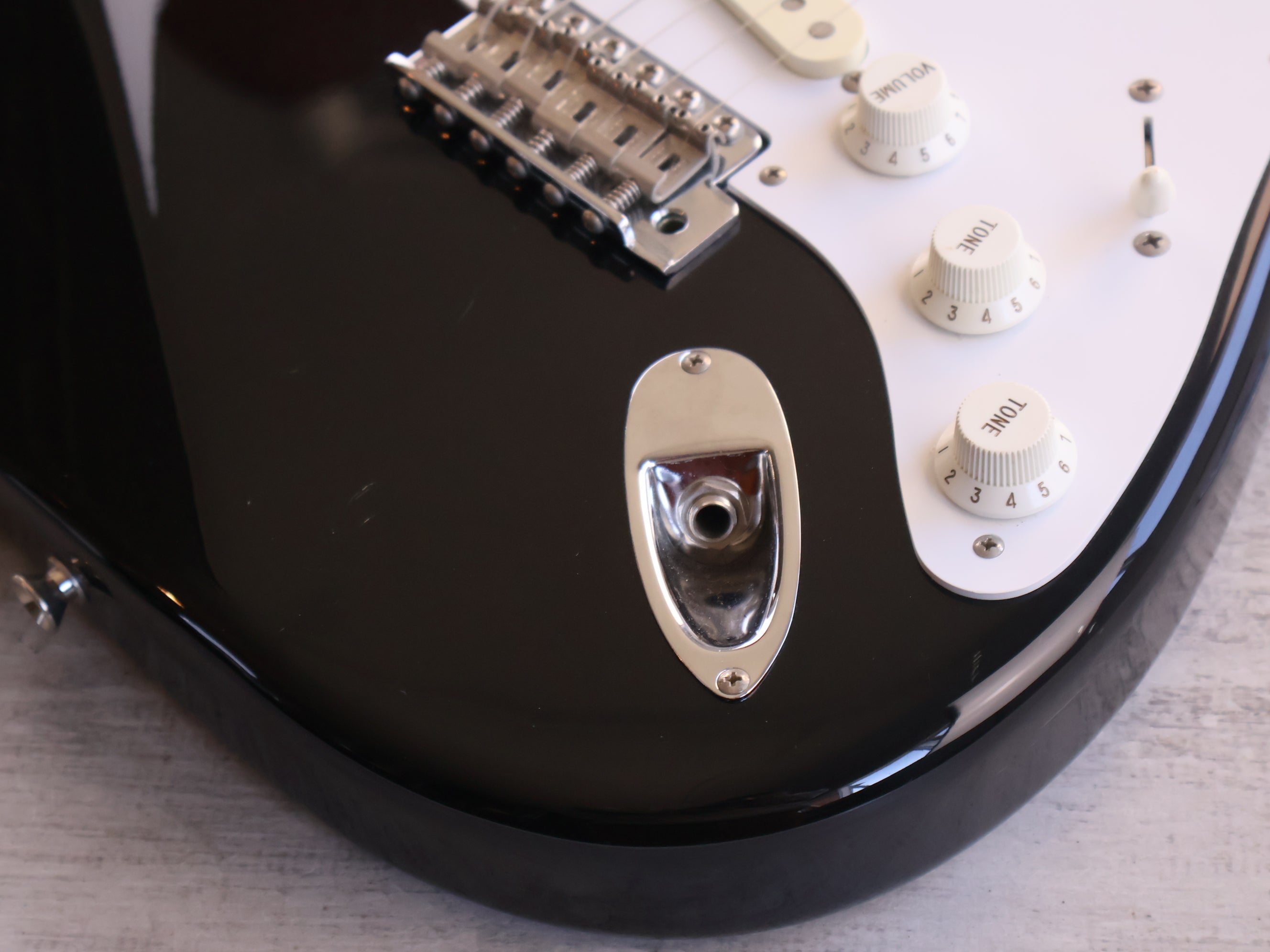 2012 Fender Japan ST57 '57 Reissue Stratocaster (Black) – Cool Old