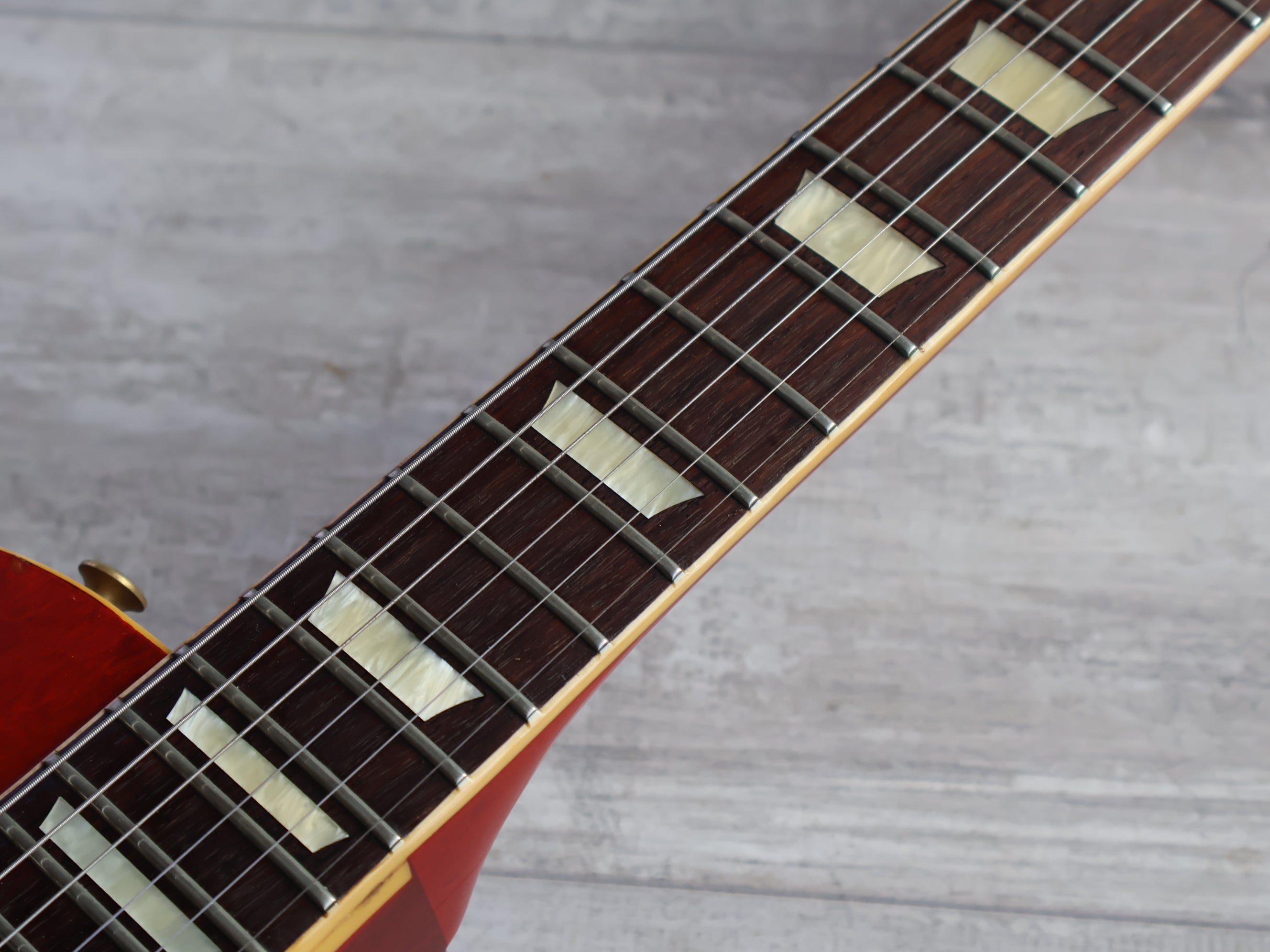 1977 Greco Japan EG-700 Les Paul Standard (Modified) – Cool Old