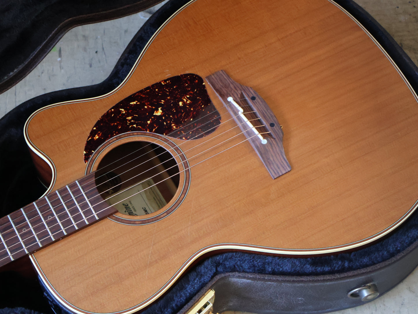 Takamine P3MC Pro-Series Acoustic Electric Guitar