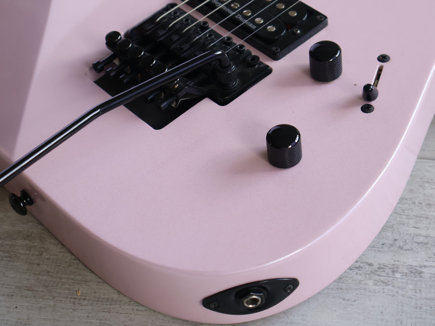 2019 ESP LTD Mirage Deluxe '87 (Pearl Pink)