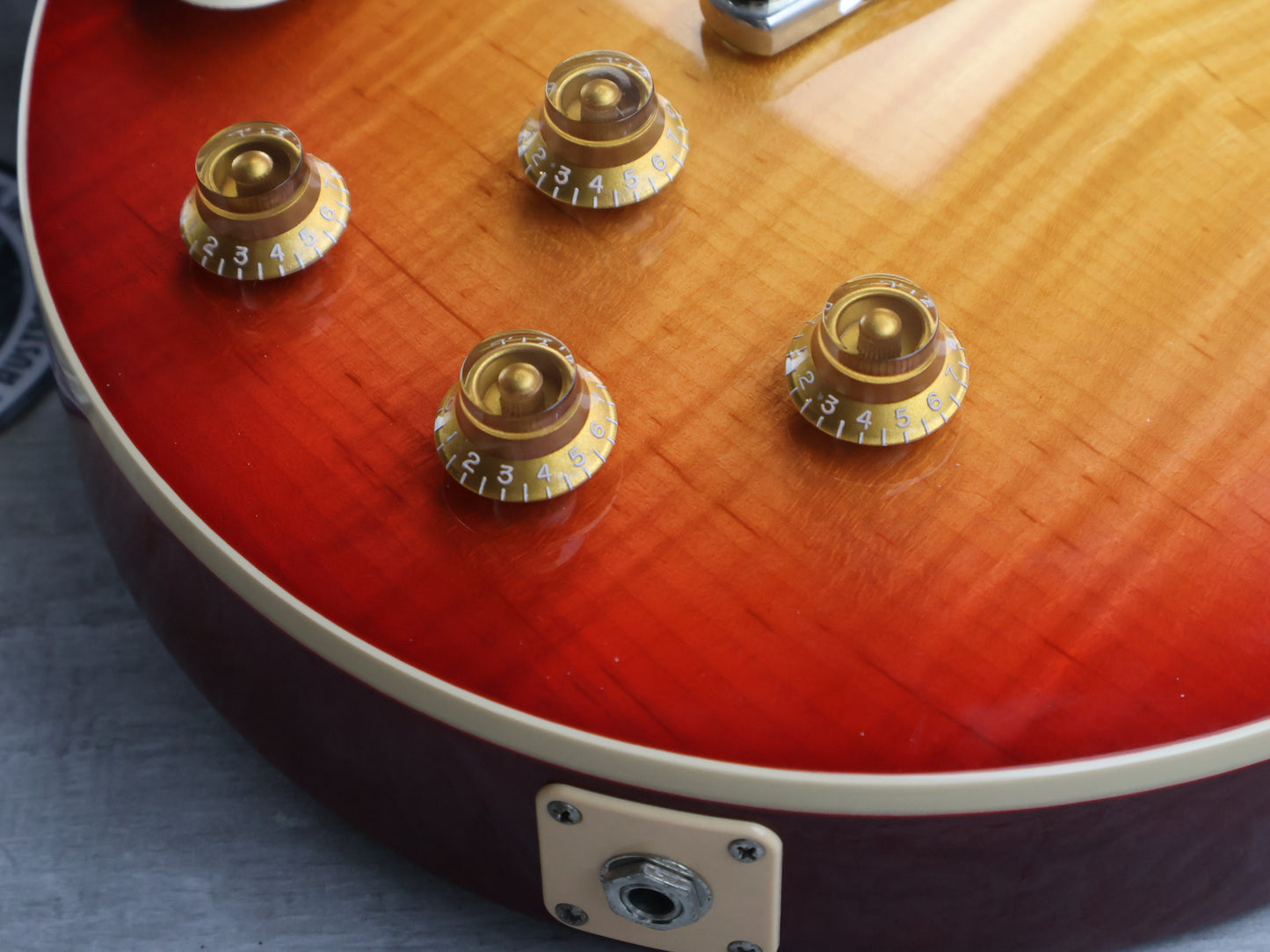 2022 Gibson Les Paul Standard '50s LH Left-Handed (Heritage Cherry Sunburst)