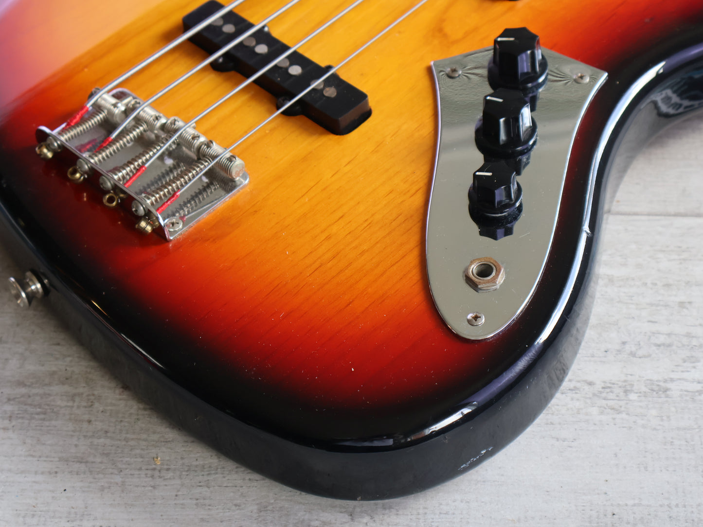 1980's Yamaha Japan JB600R Jazz Bass (Sunburst)