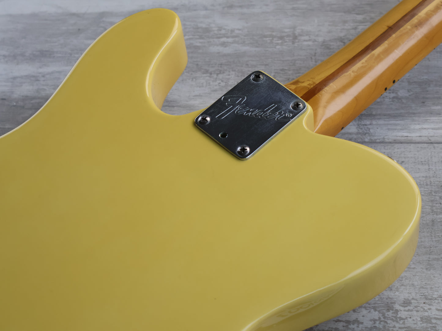 1988 Fender USA American Standard Telecaster (Vintage White)