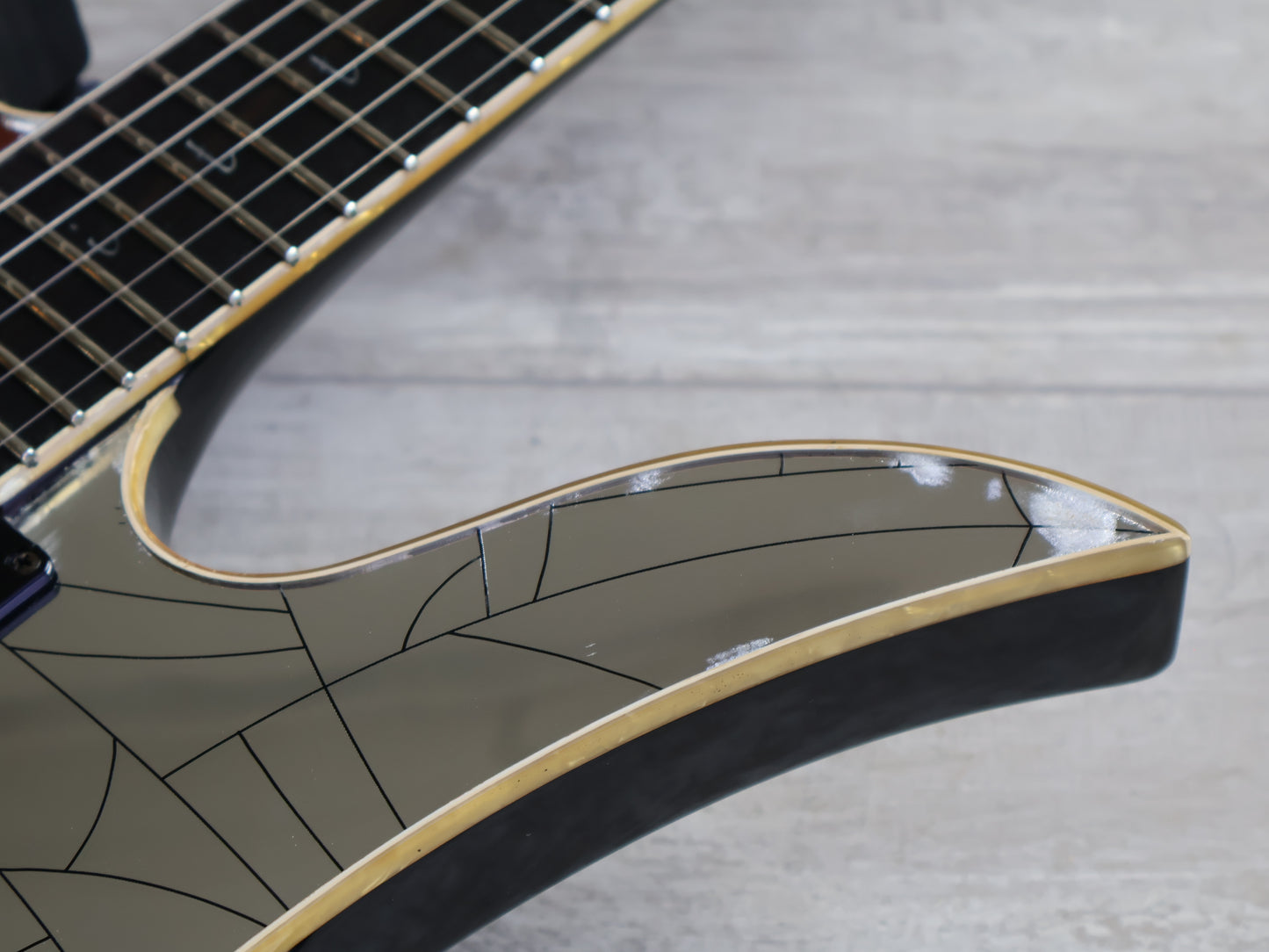 2008 BC Rich Jake Pitts Pro X Signature Model Mockingbird (Cracked Mirror)