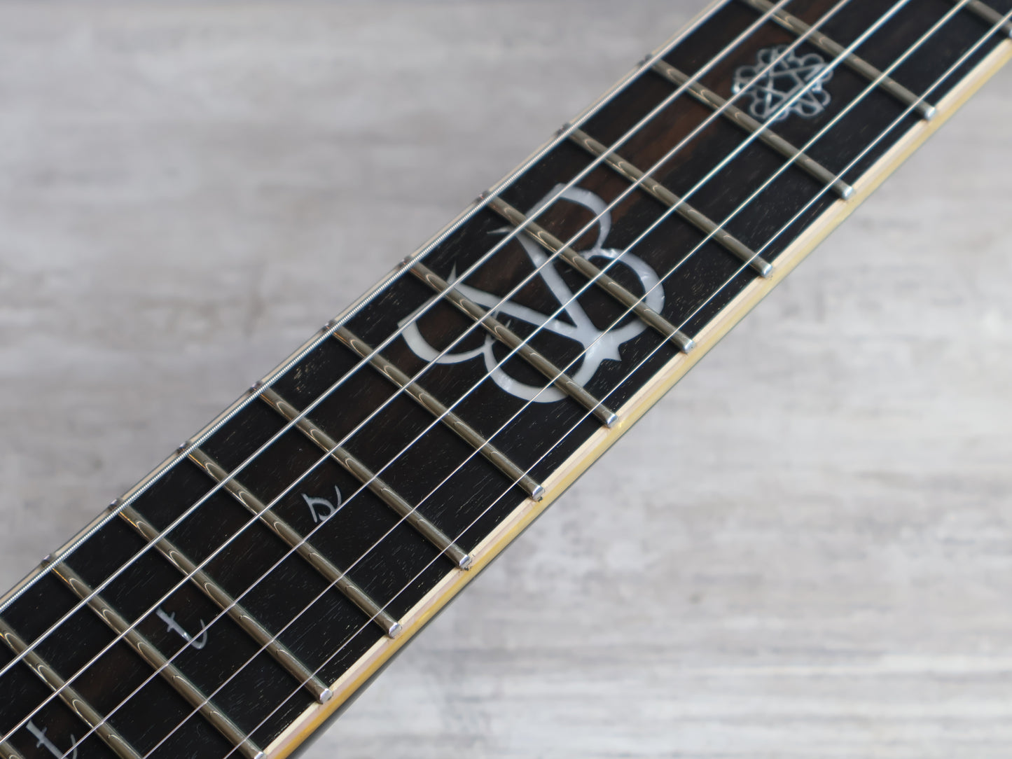 2008 BC Rich Jake Pitts Pro X Signature Model Mockingbird (Cracked Mirror)