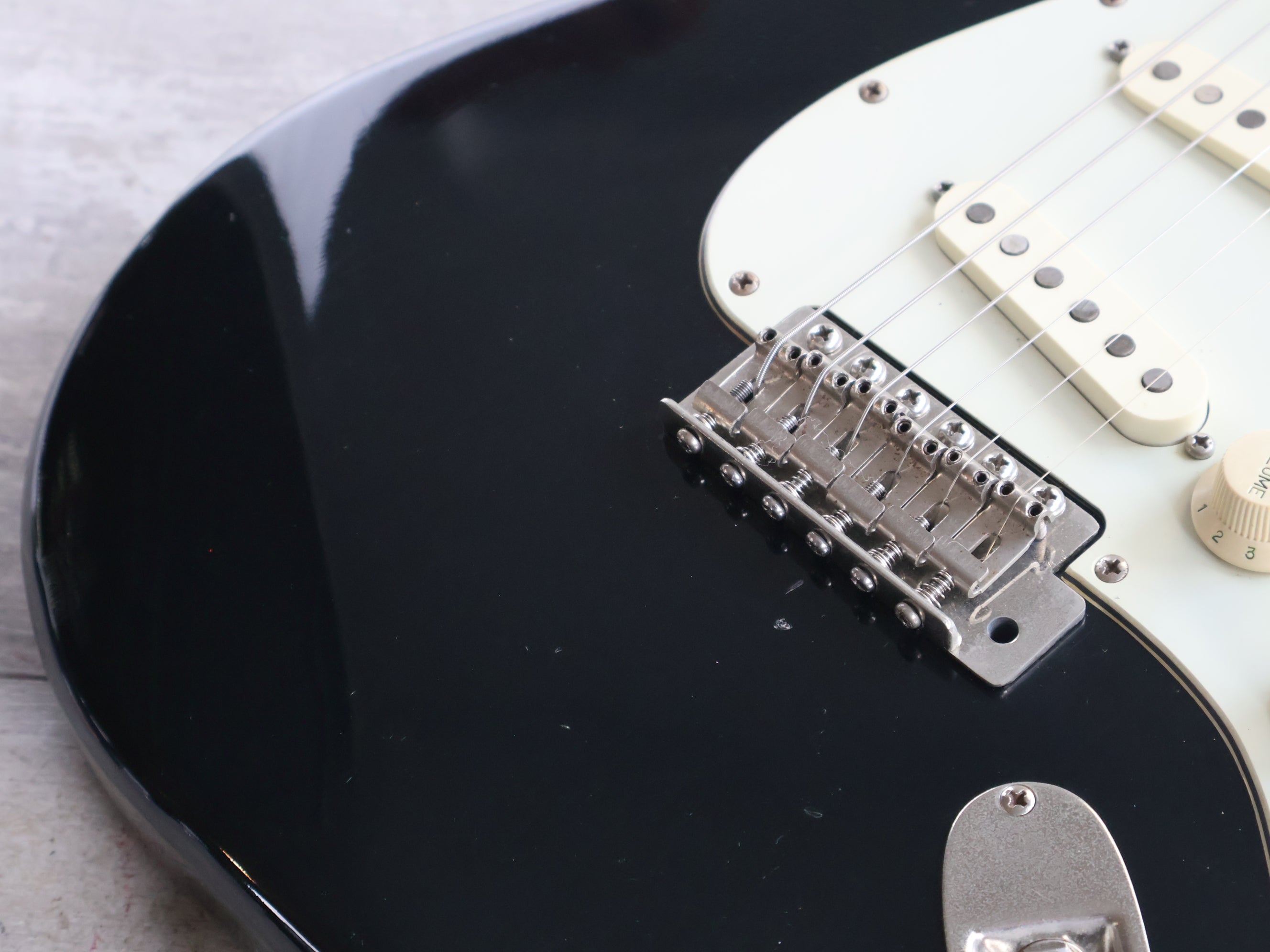 1979 Fernandes Japan FST-50 Vintage Stratocaster (Black) – Cool
