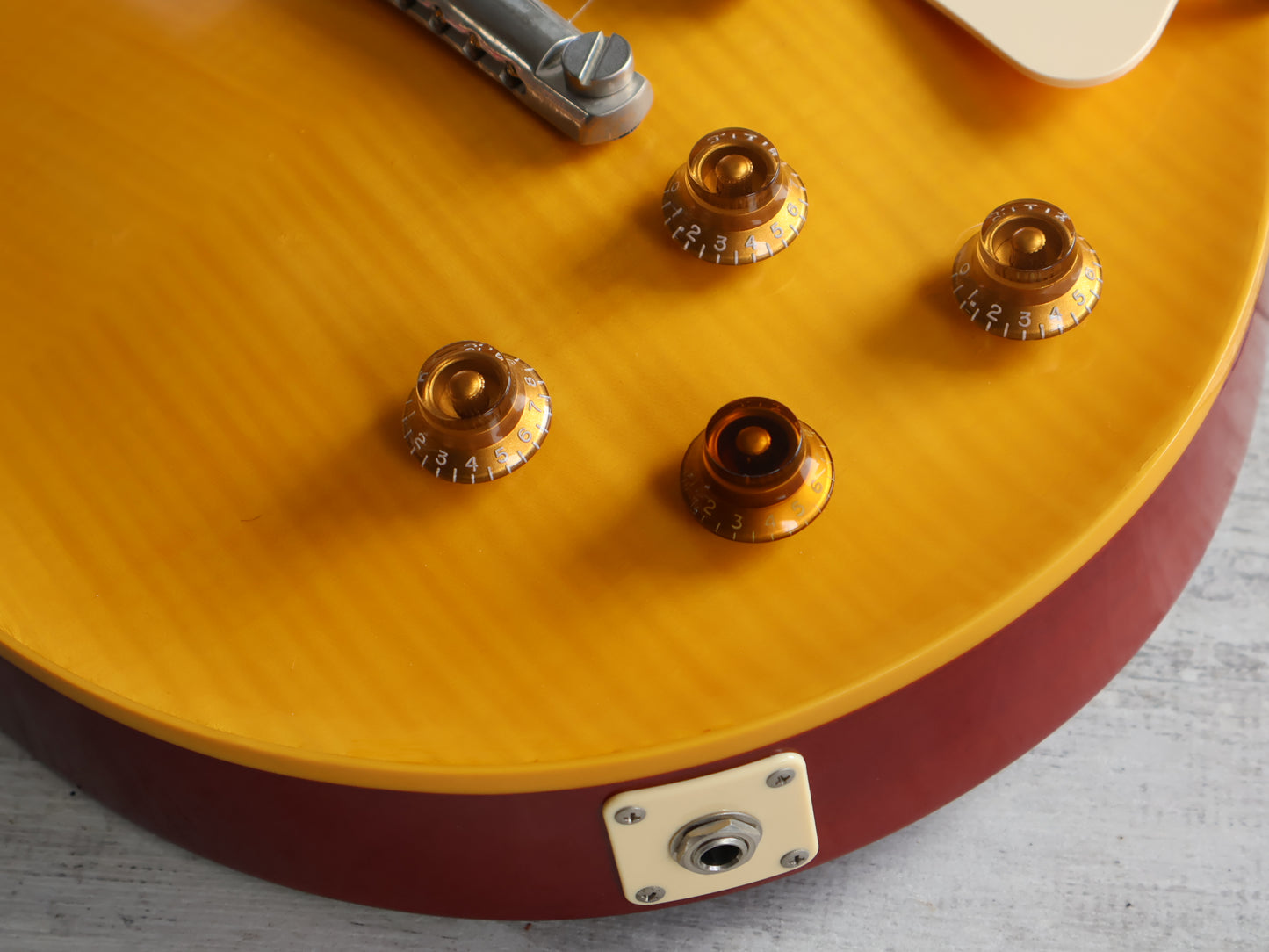 2011 Edwards E-LP-108LTS Les Paul Standard (Lemon Drop)