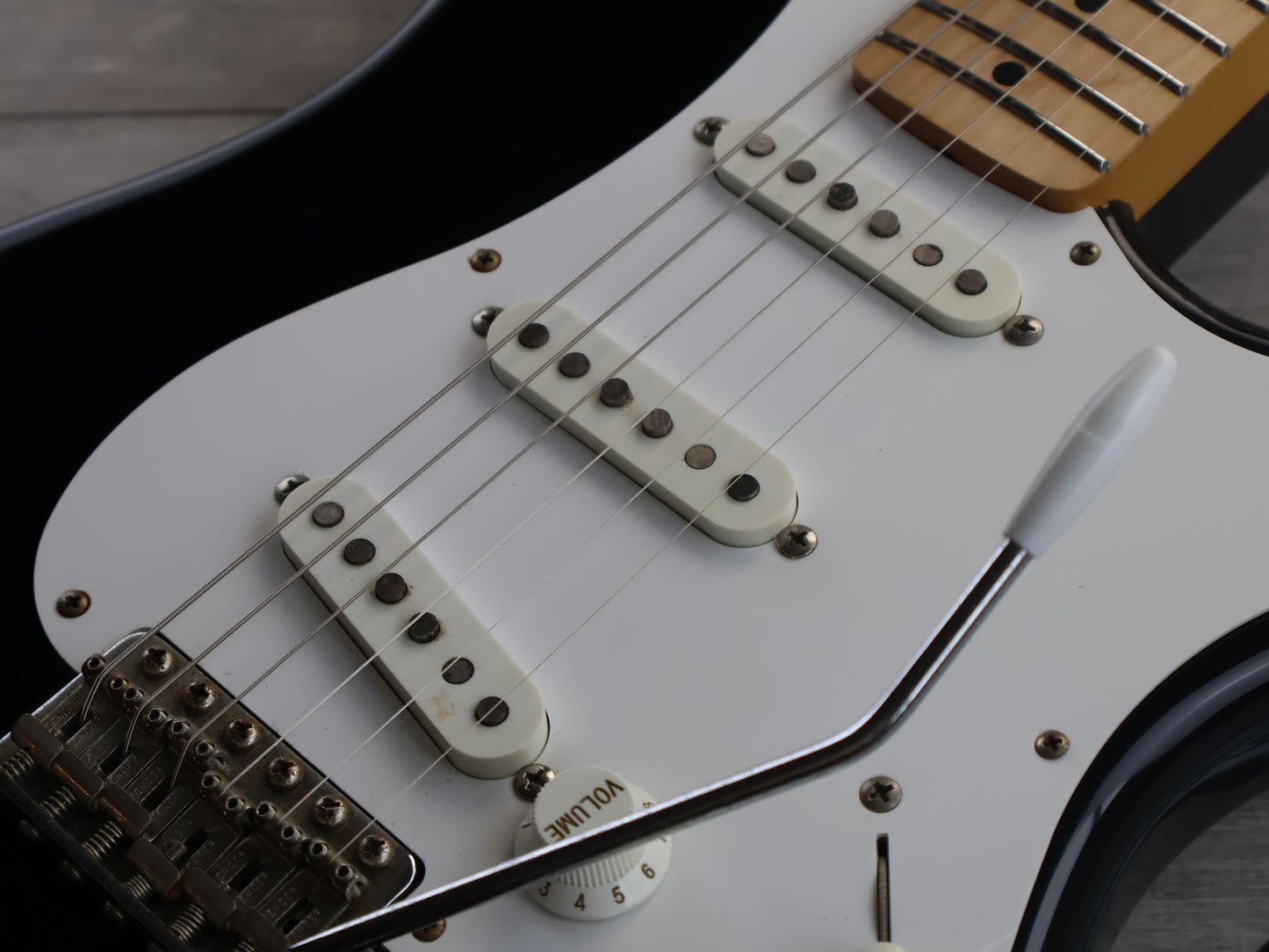 1994 Fender Japan ST54 '54 Reissue Stratocaster (Black)