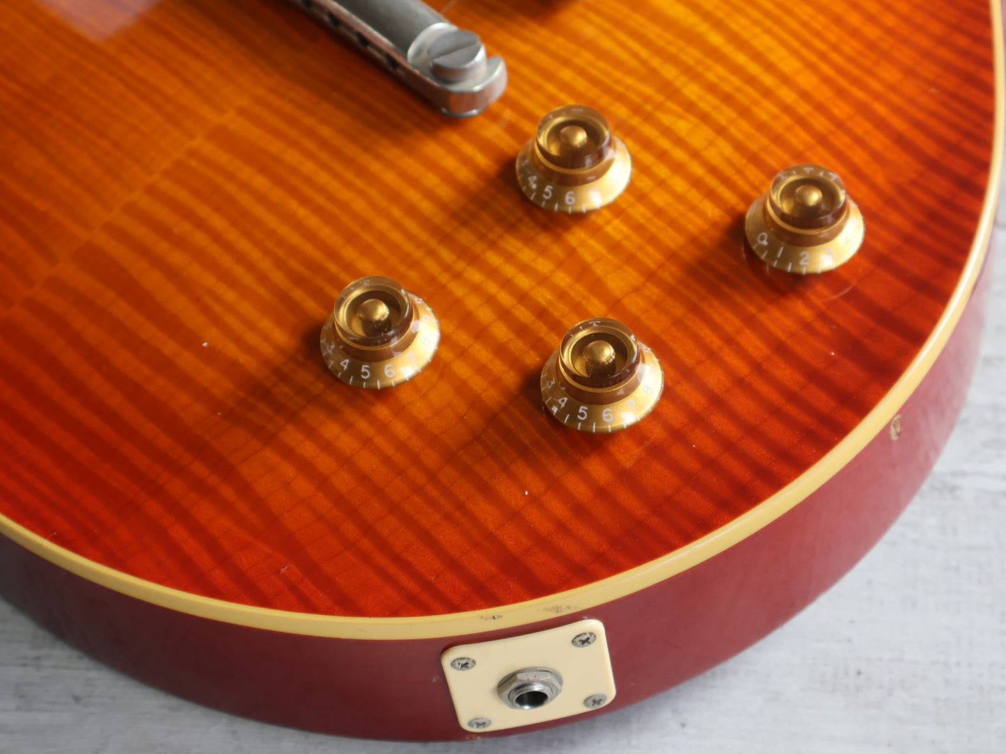 2006 Edwards Japan (by ESP) E-LP-108LTS Les Paul Standard (Sunburst)